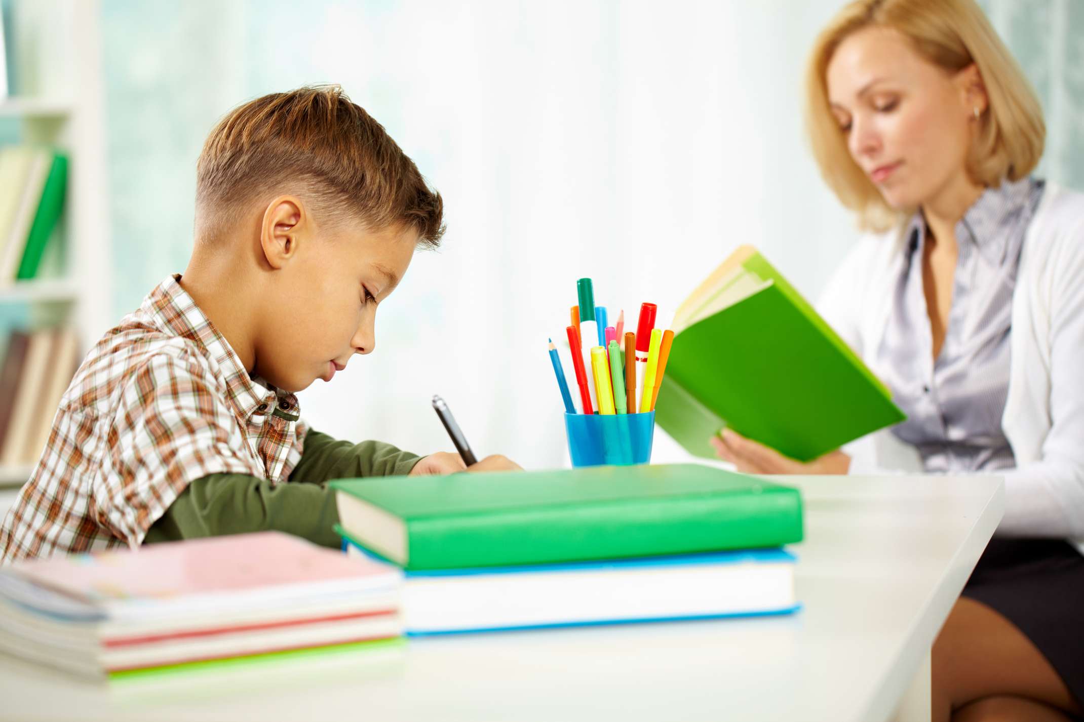 Angebote für Eltern, die mit Kind in die Bibliothek kommen