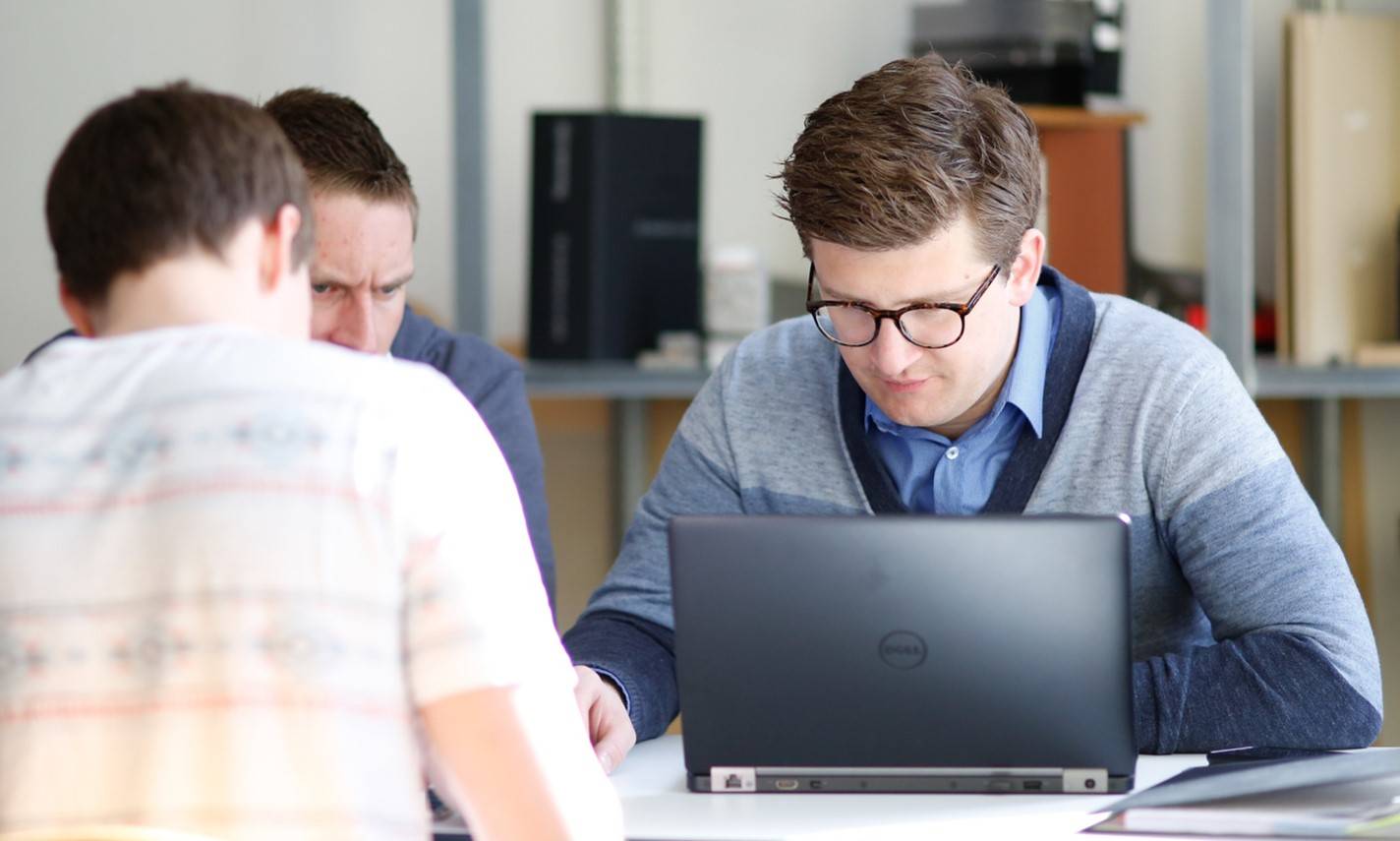 Studierende - Weiterbildung für Berufstätige - Hochschule Augsburg (Foto: Matthias Leo)