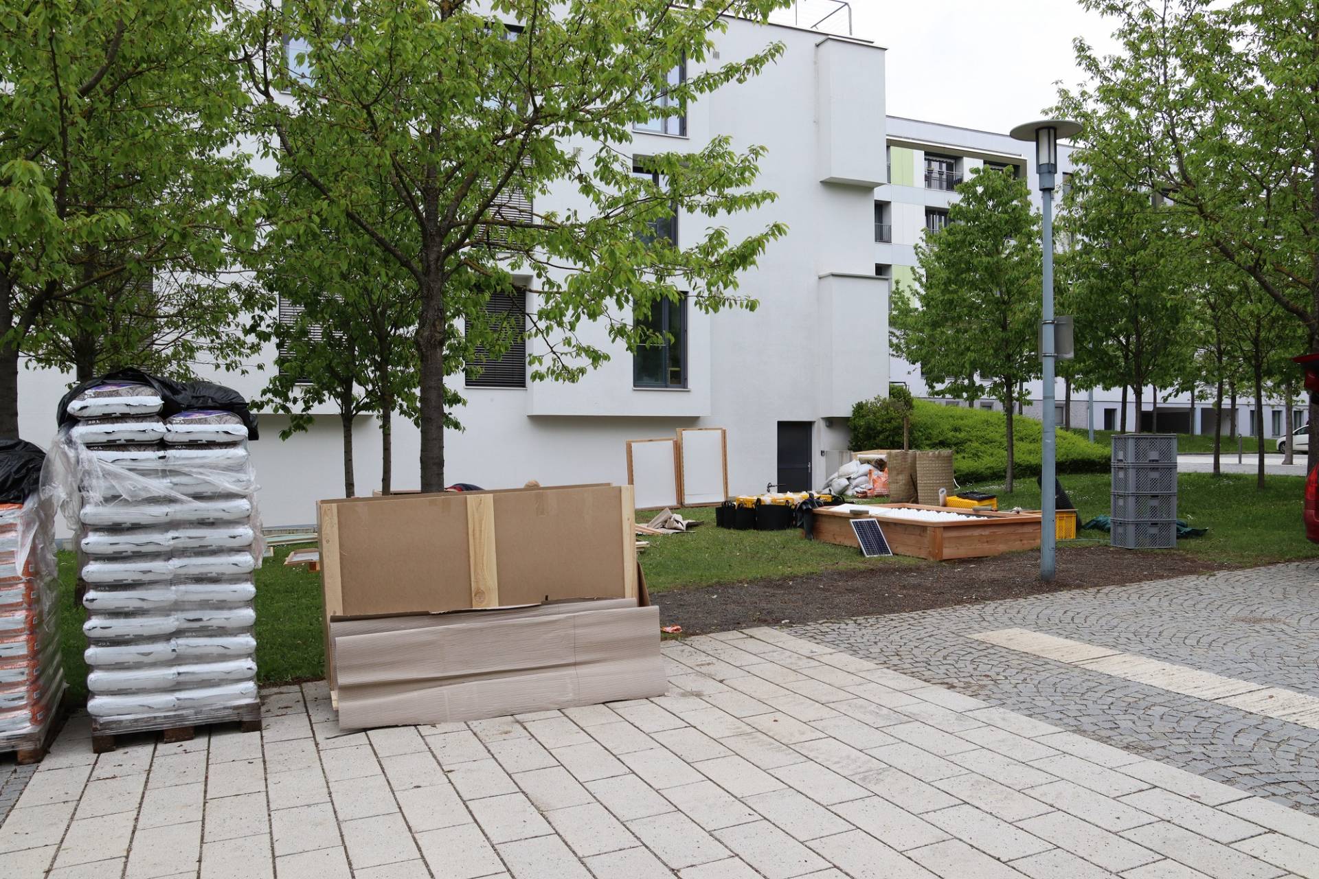 Aufbauarbeiten Urban Gardening