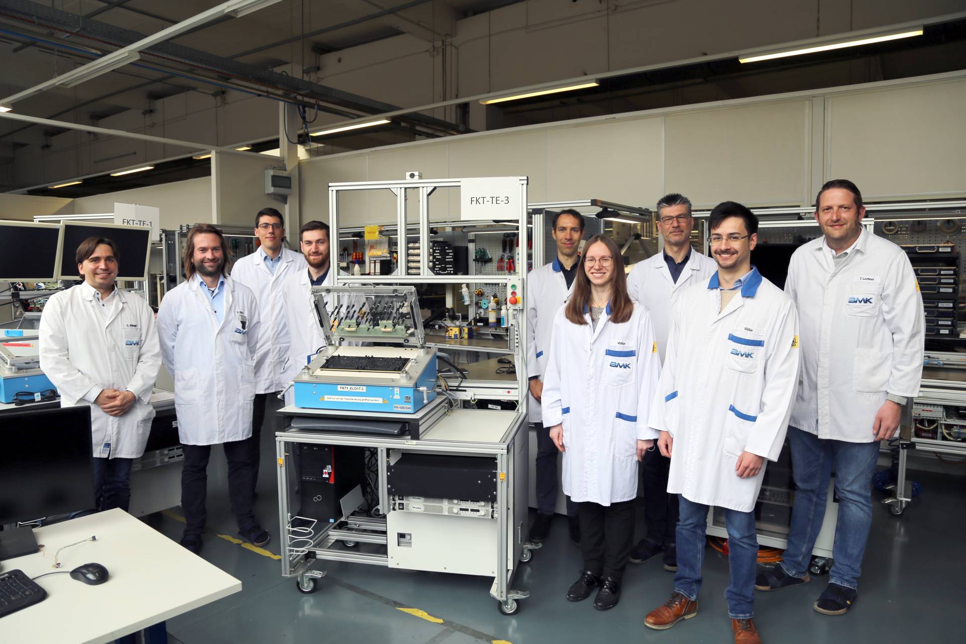 Gruppenbild von Besuch bei der BMK