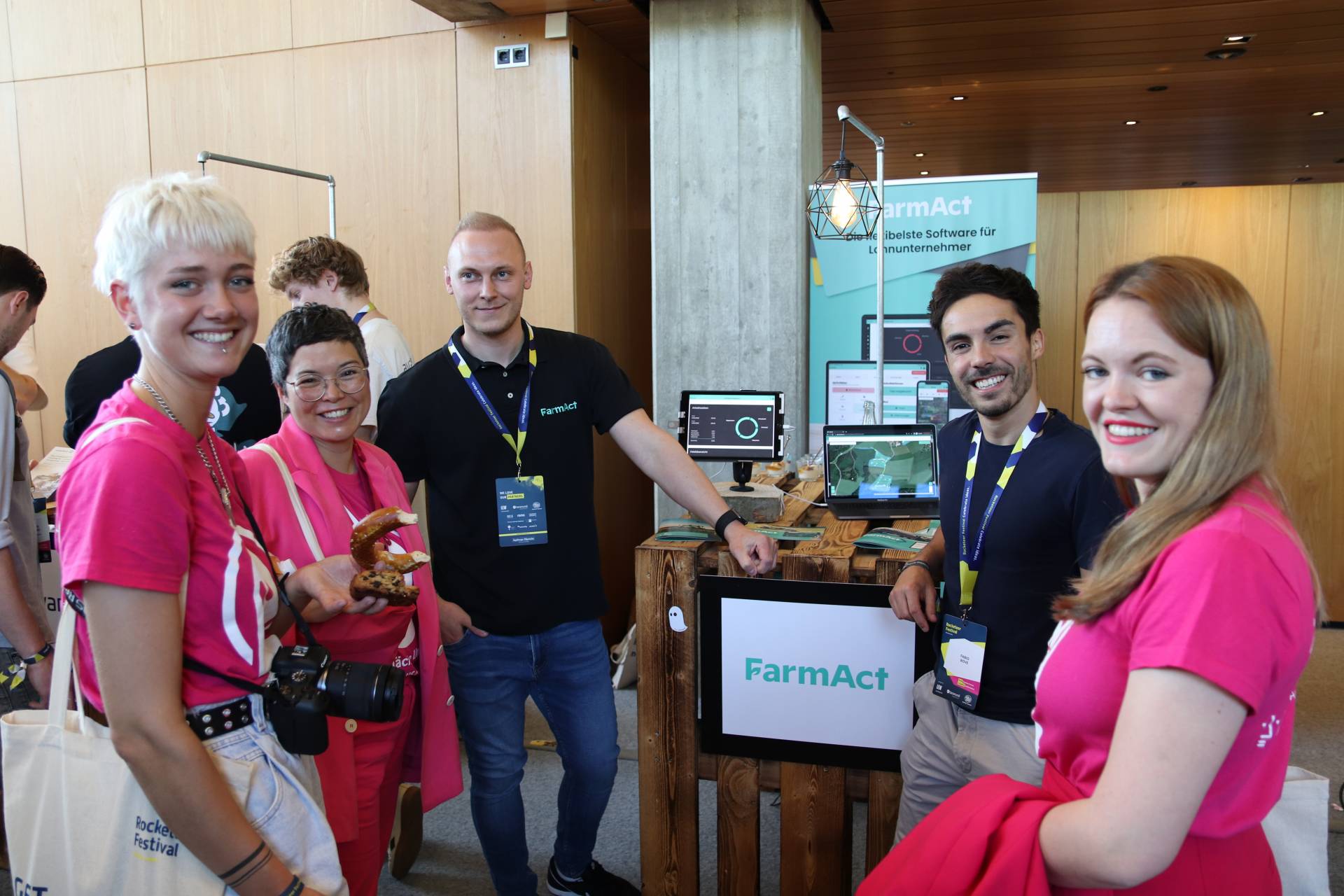 Team Funkenwerk mit Daniel und Fabio von FarmAct