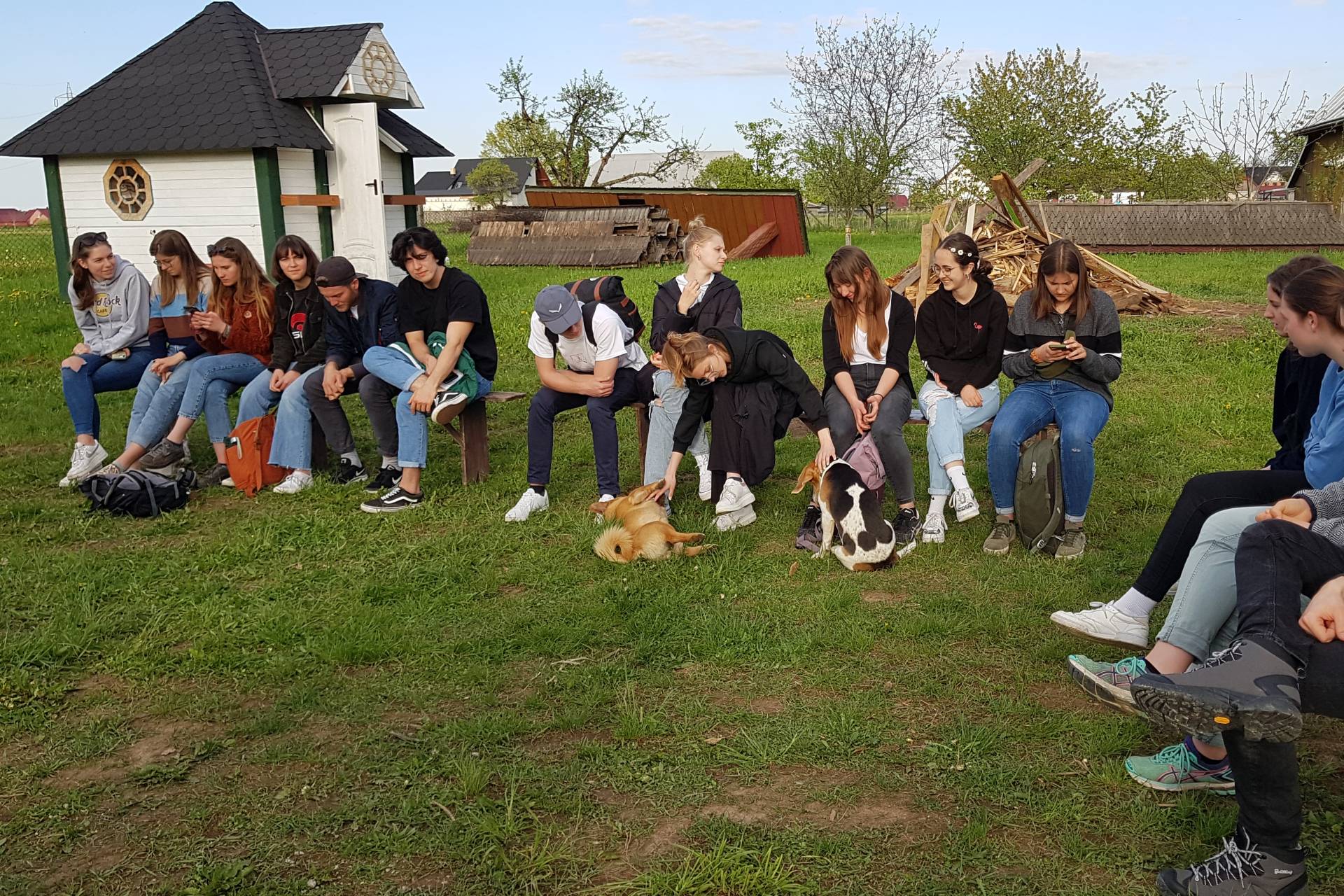 Studierende besuchen Agrotouristischem Bauernhof