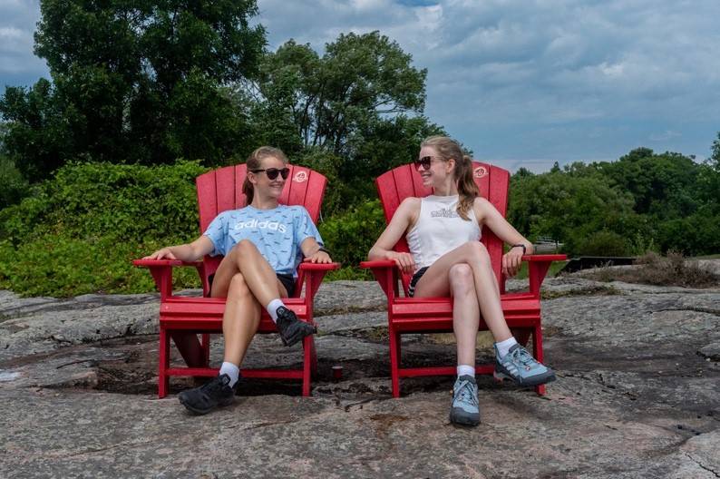 Lena Graml und ihre Freundin im Thousand Islands Nationalpark