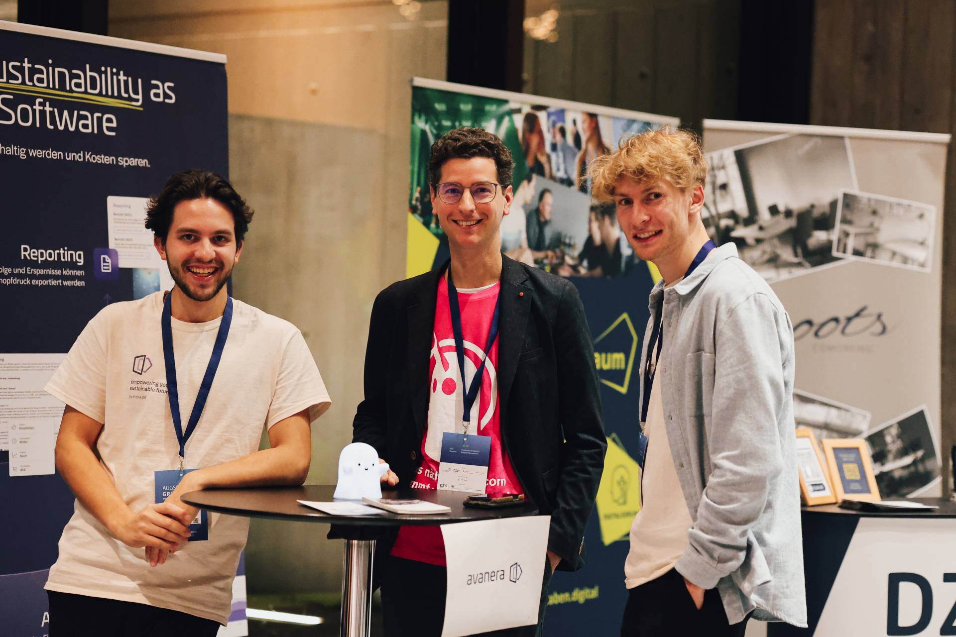 Max Döres, Gründungsbotschafter Prof. Stephan Zimmermann und Justus Schimmöller