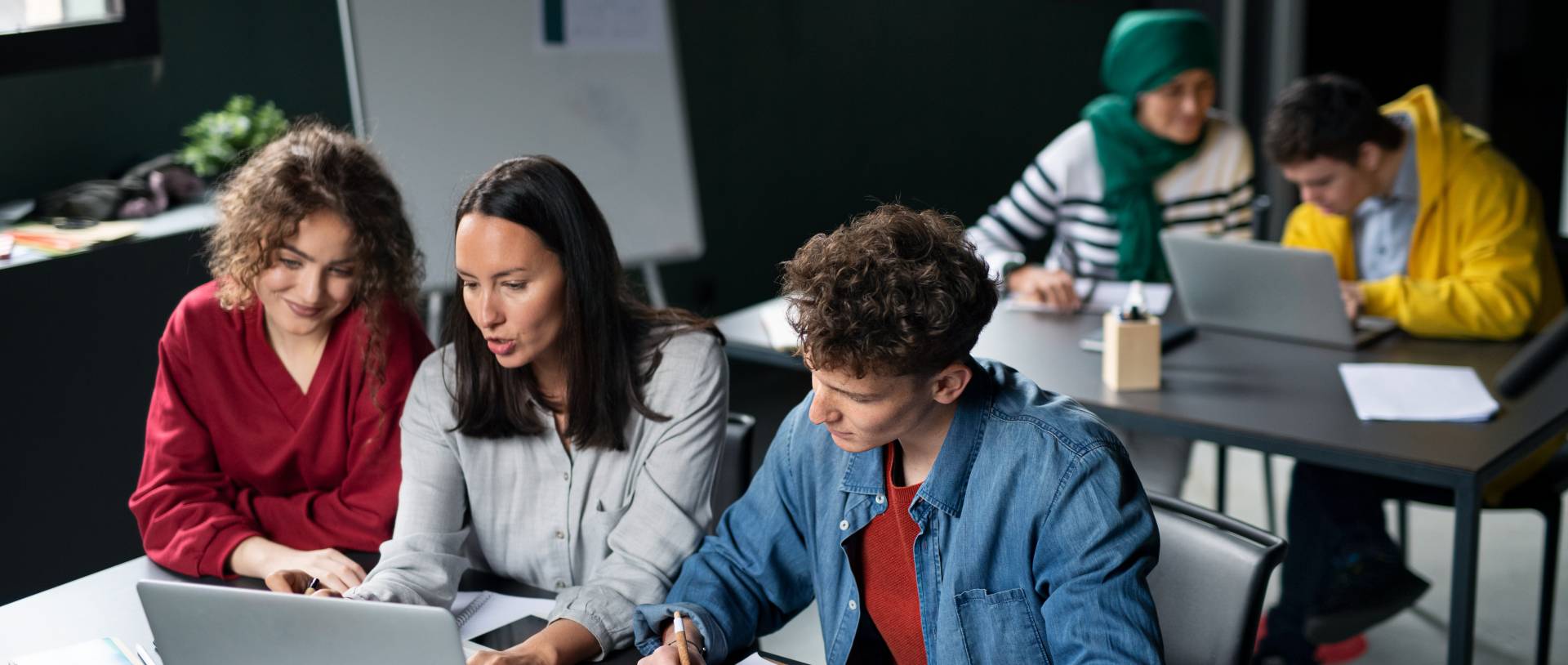 Studierende beim Lernen