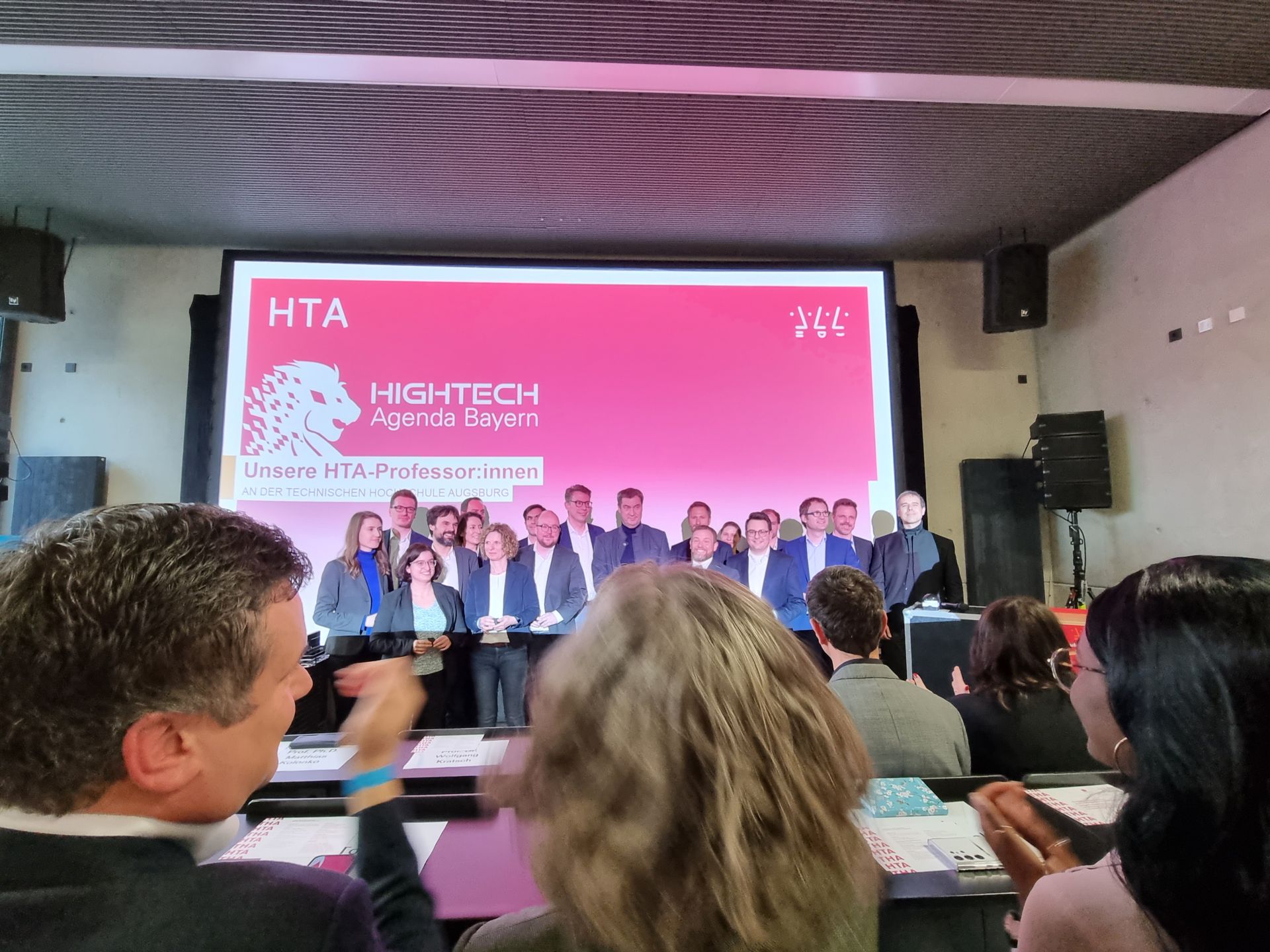 Die HTA-Professor:innen an der Hochschule Augsburg. Foto: Lea Füglein