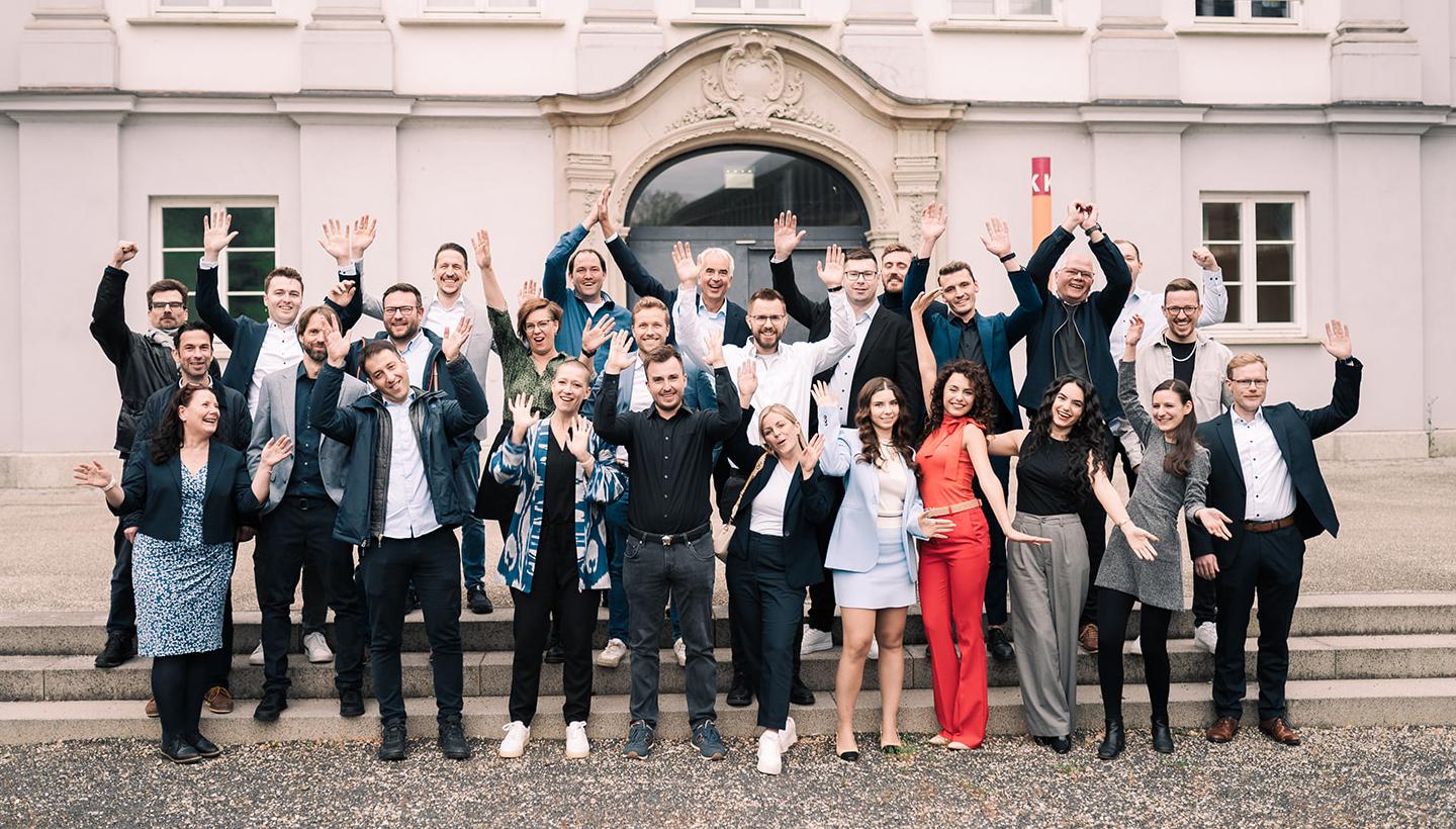 Abschluss- und Alumnifeier 2023 - Weiterbildung - IT-Projektmanagement und Prozessmanagement - Technische Hochschule Augsburg (Foto: Daniel Fürst, hoch3media) Abschluss- und Alumnifeier 2023 - Weiterbildung - IT-Projektmanagement und Prozessmanagement - Technische Hochschule Augsburg (Foto: Daniel Fürst, hoch3media)