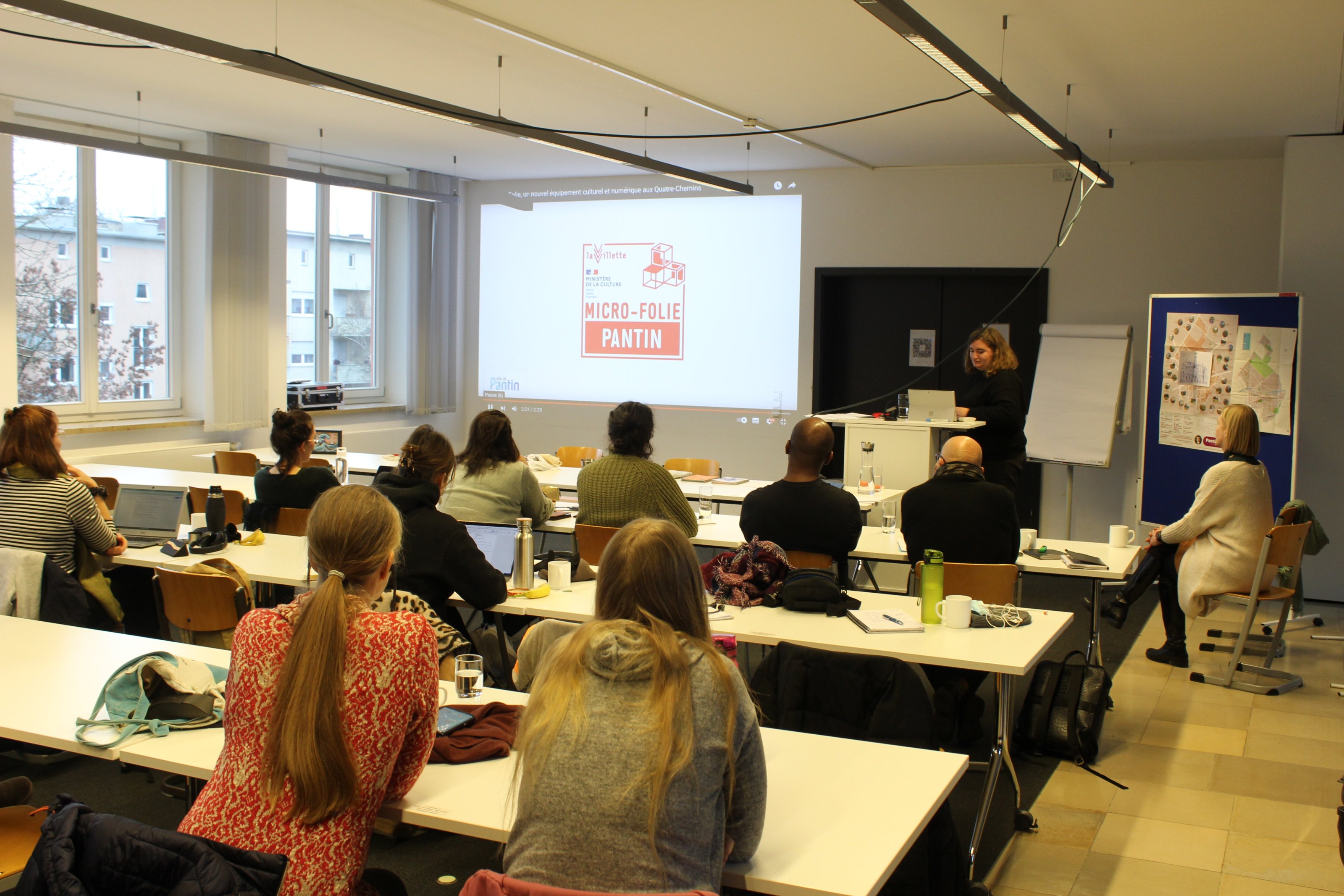 Celia Galipeau about Micro-Folie in Pantin. Photo: M. Melnyk Celia Galipeau about Micro-Folie in Pantin. Photo: M. Melnyk