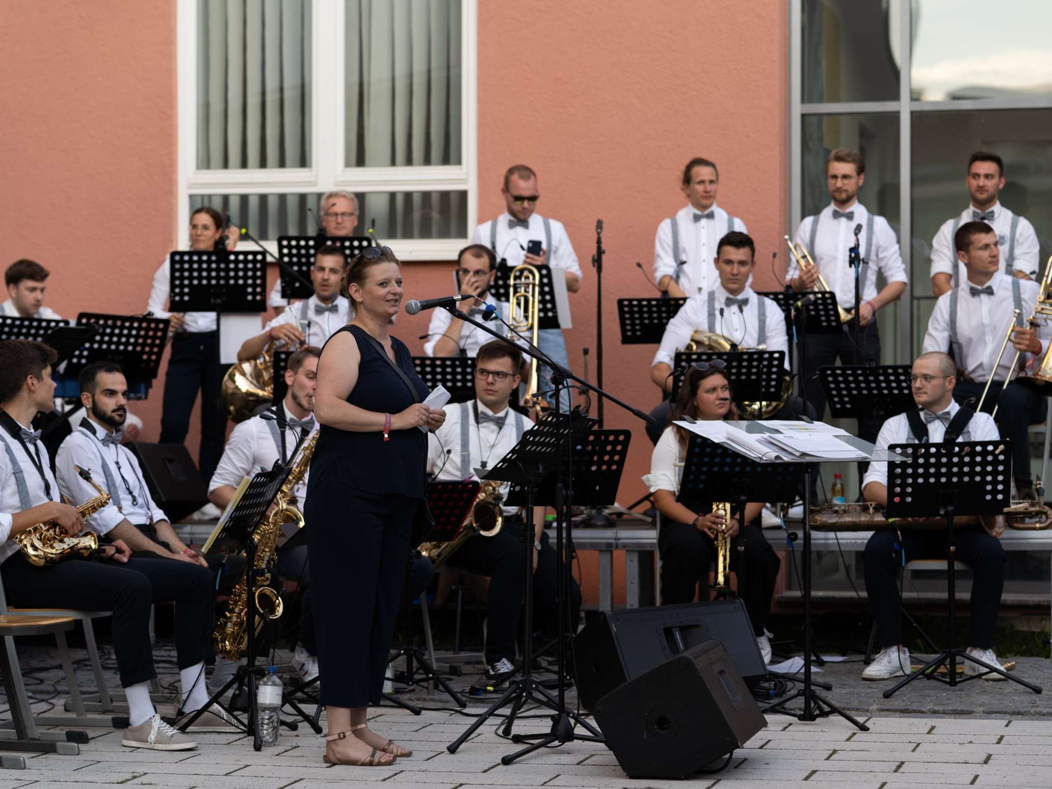 Ankündigung der Big Band