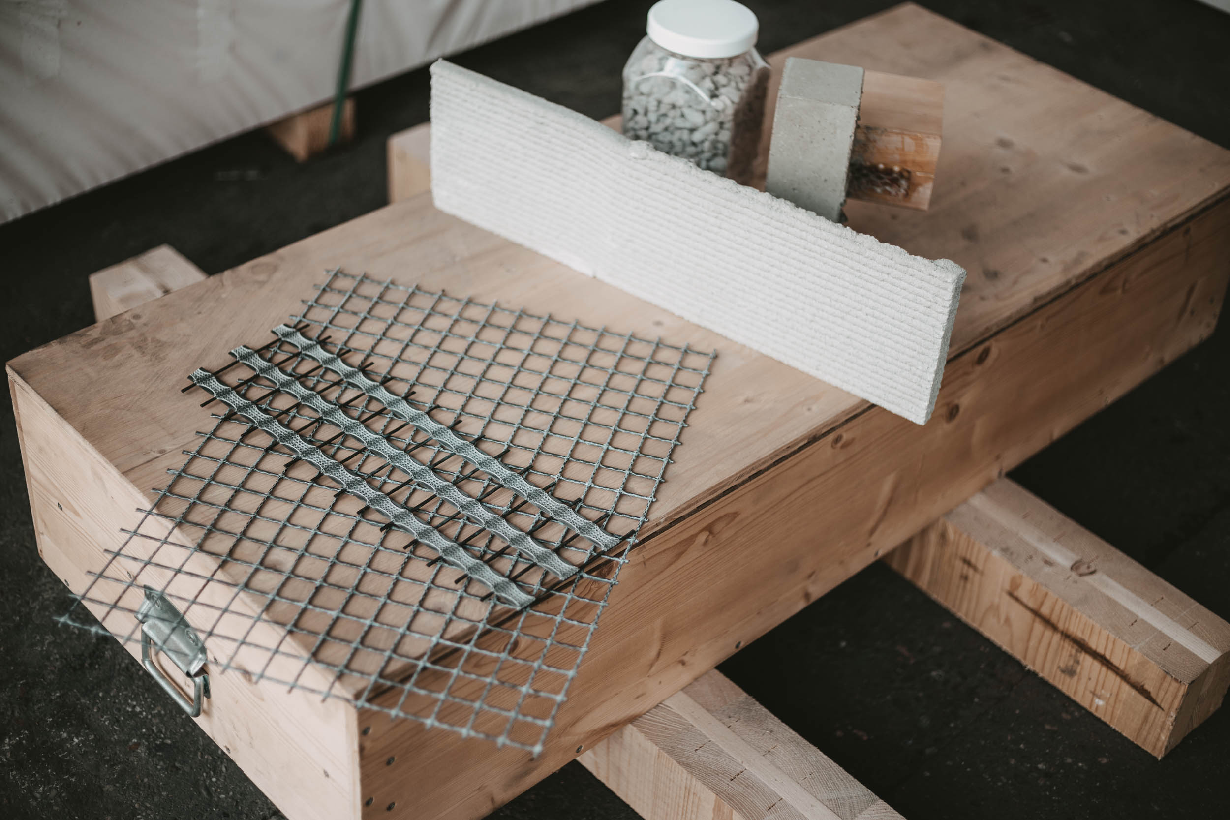 TTZ: Forschungsfeld Massivbau – hier Materialien für Carbonrecyclingbeton TTZ: Forschungsfeld Massivbau – hier Materialien für Carbonrecyclingbeton