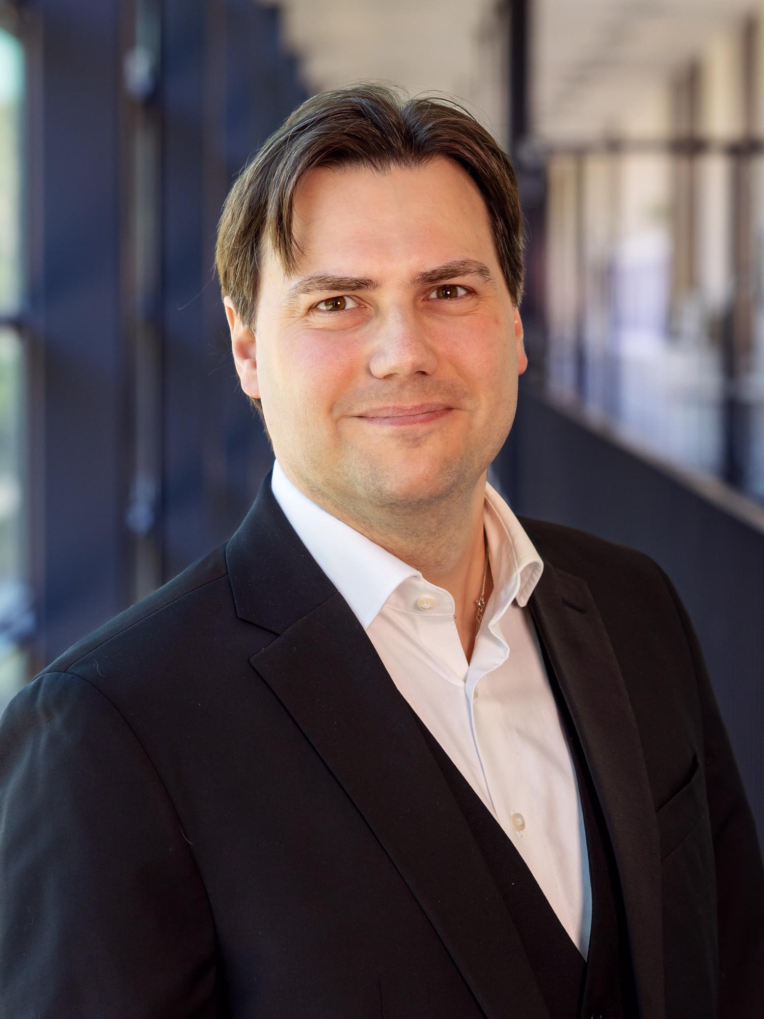 Florian Waßerloos Florian Waßerloos