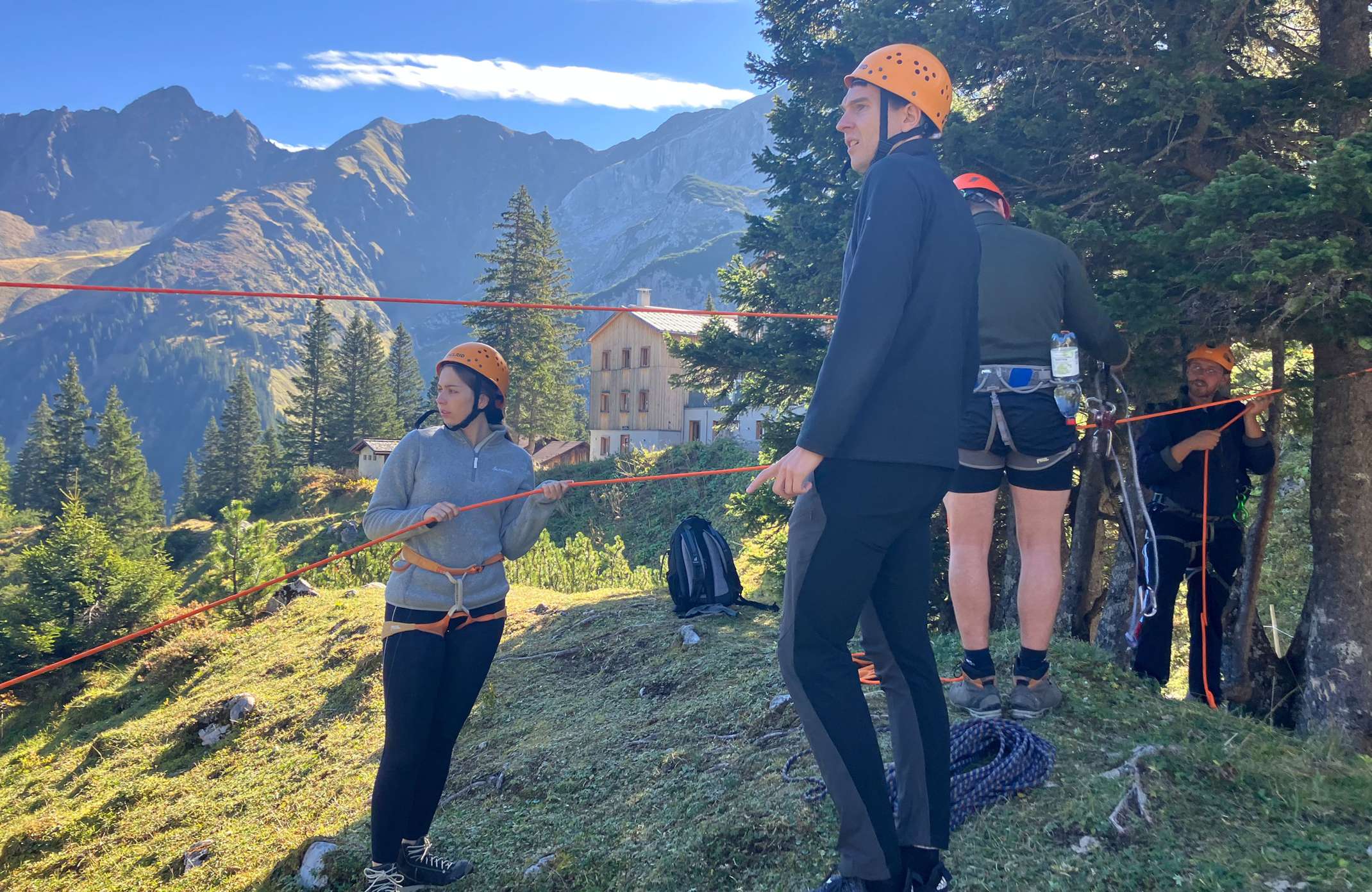 Auftakt des berufsbegleitenden Studiums Master Projektmanagement: Team- und Kommunikationstraining in den Alpen. 