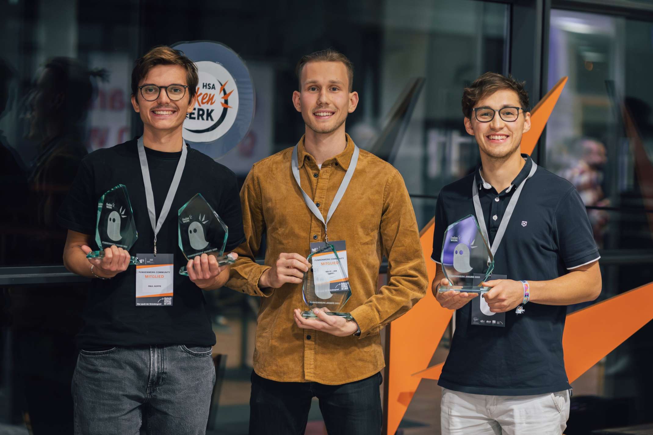 Die Preisträger des Funkenwerk-Awards 2023 (v.l.): Paul Hoppe, Maximilian Daniel und Marius Greubel. 