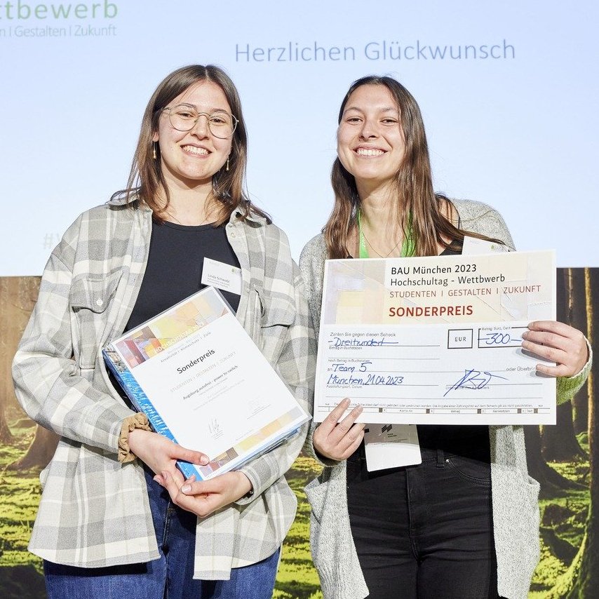 Hanna Schmidl und Linda Schwabl (beide 5. Semester E2D)