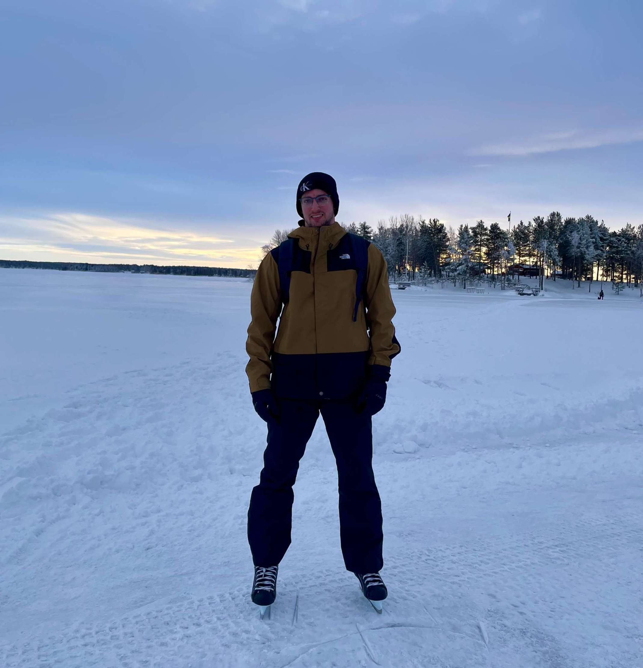 Daniel Brugmoser beim Ice Skating