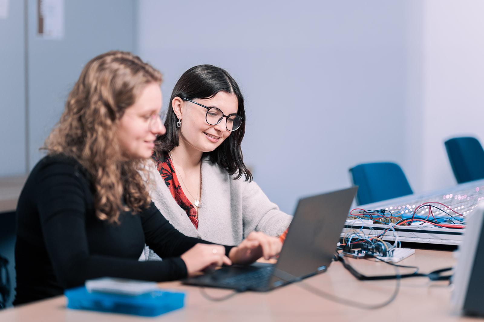 Studierende der Fakultät für Informatik