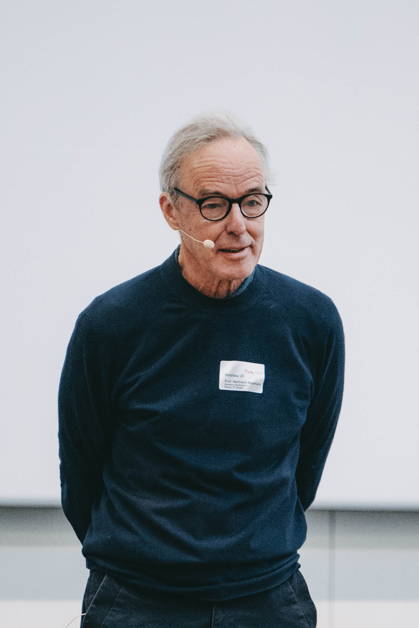 Prof. Hermann Kaufmann, Gründer und Geschäftsführer von Hermann Kaufmann + Partner ZT GmbH, Schwarzach, Österreich. Foto: Matthias Leo. Prof. Hermann Kaufmann, Gründer und Geschäftsführer von Hermann Kaufmann + Partner ZT GmbH, Schwarzach, Österreich. Foto: Matthias Leo.