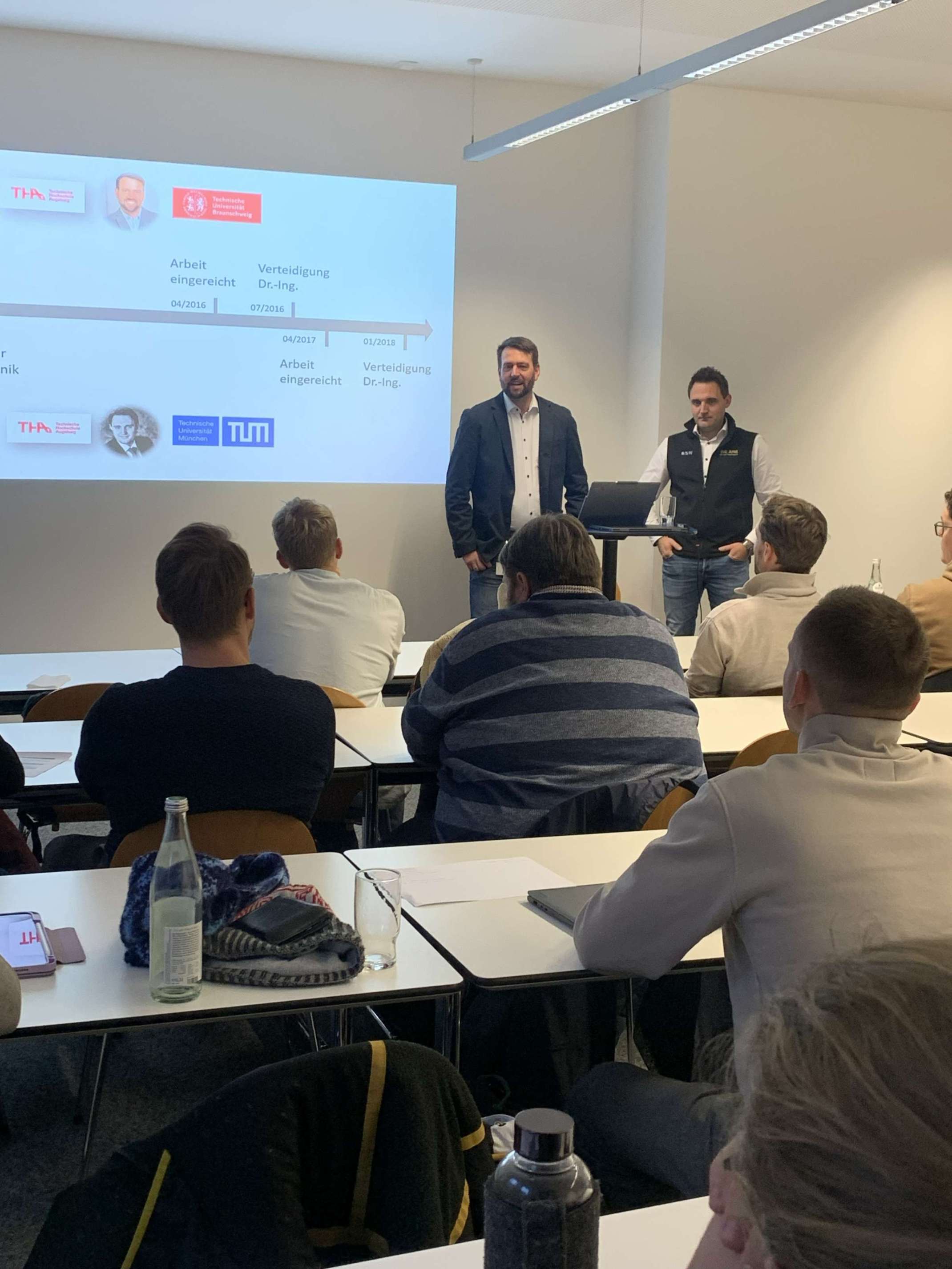 Dr.-Ing. Wiest und Dr.-Ing. Miller beim Vortrag Dr.-Ing. Wiest und Dr.-Ing. Miller beim Vortrag