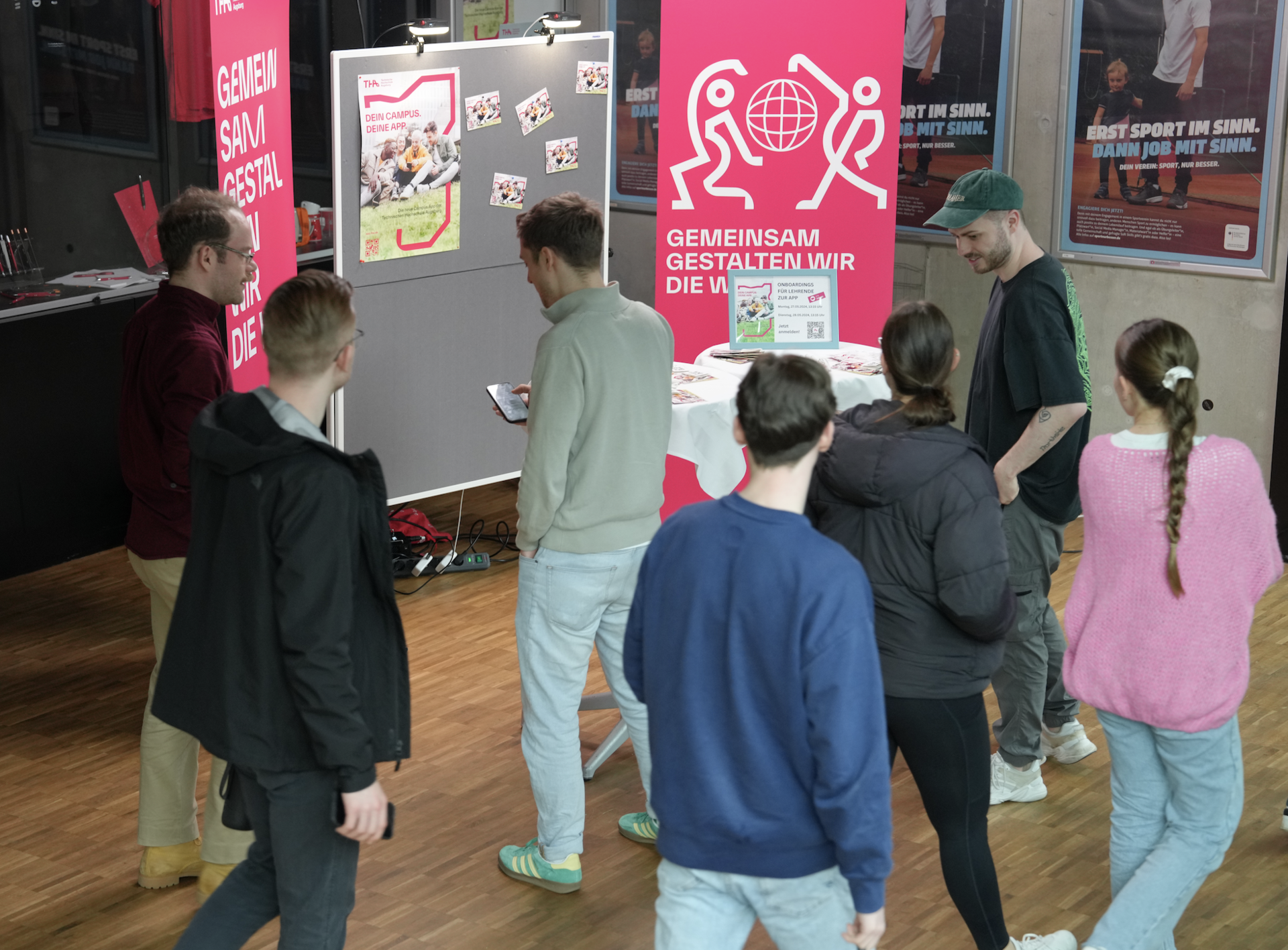 Testing mit Studierenden, 2022 Testing mit Studierenden, 2022