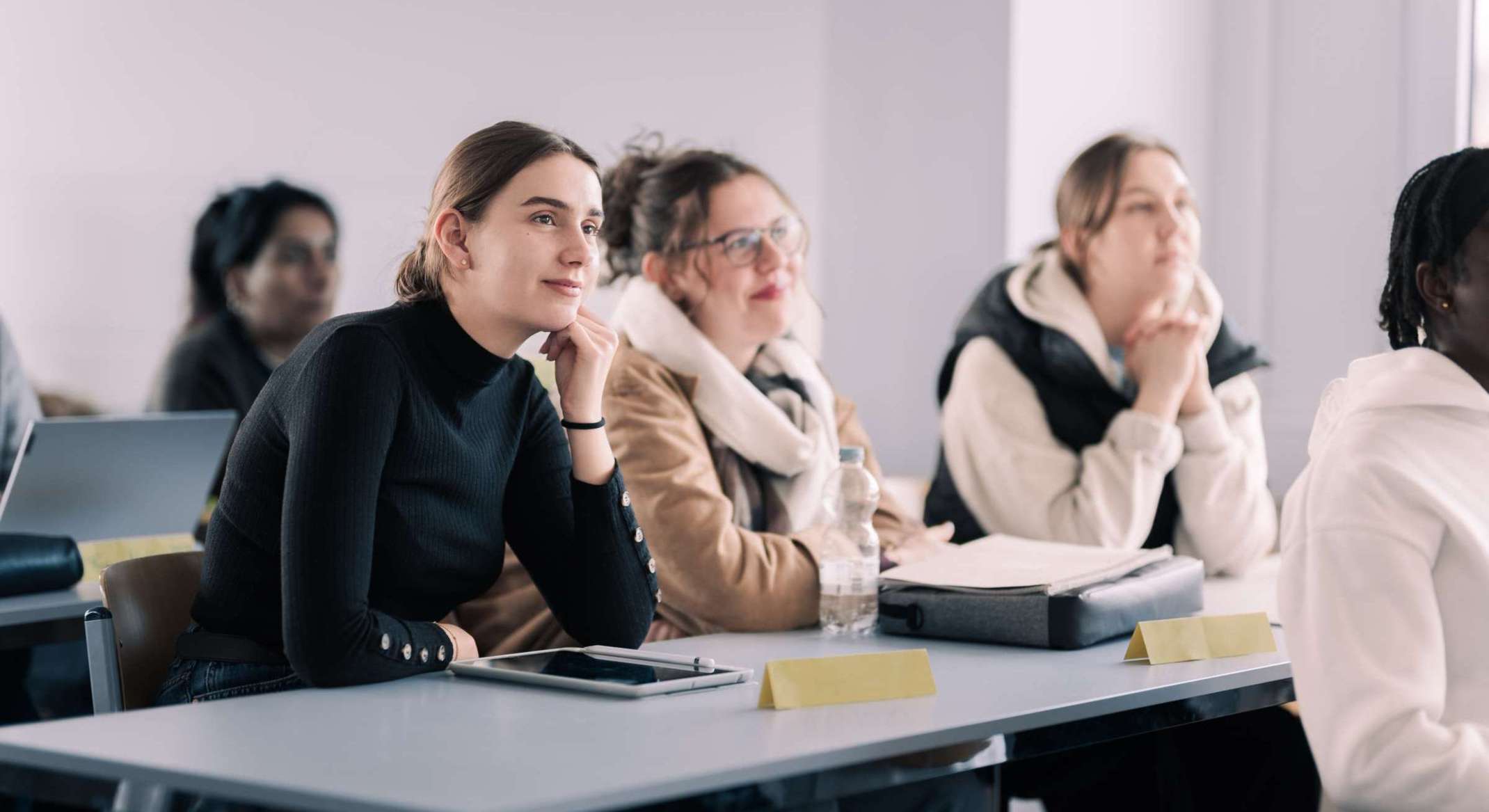 Studierende in einer Lehrveranstaltung