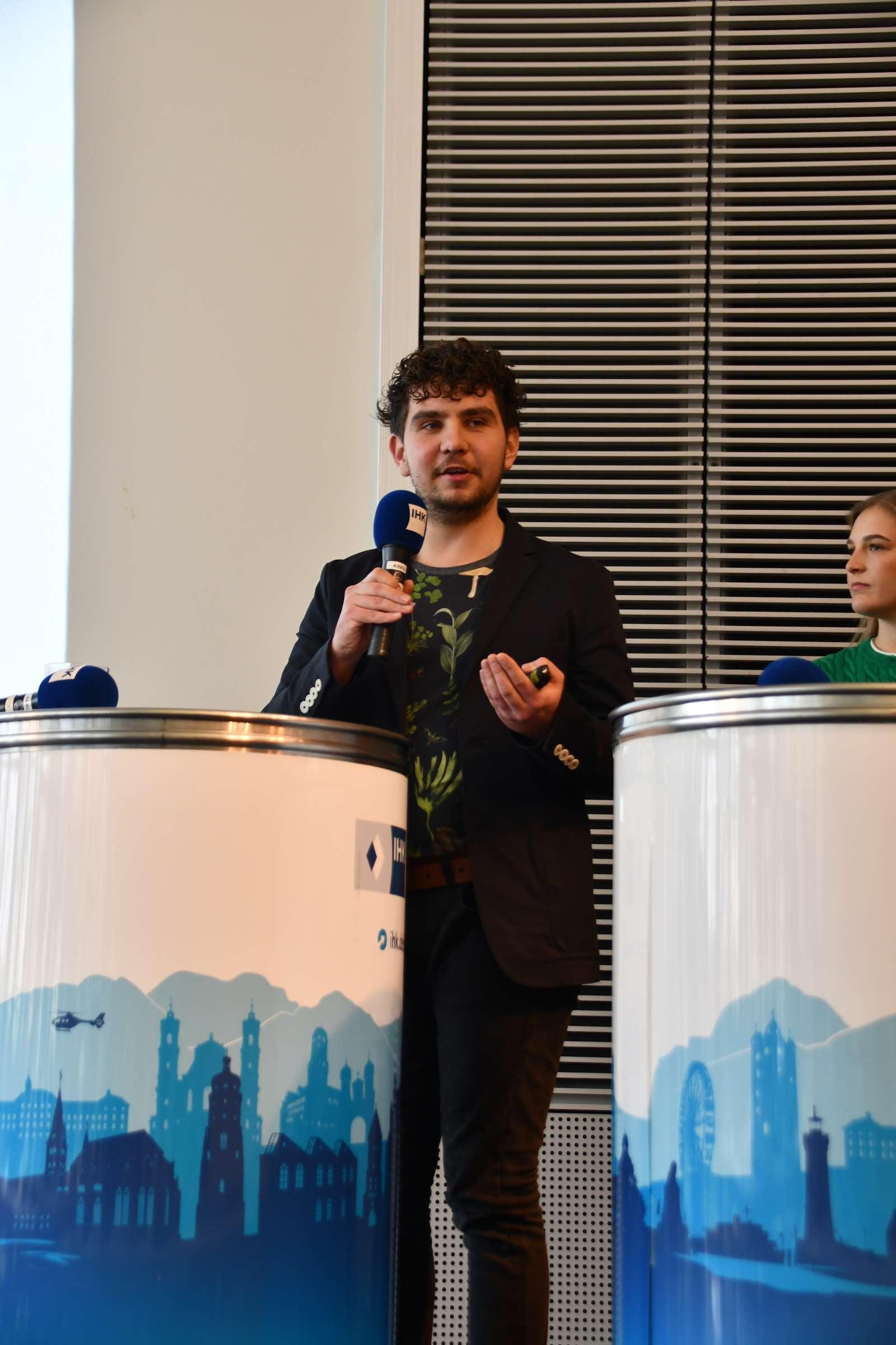 Vortrag zum Projekt LEW Vortrag zum Projekt LEW