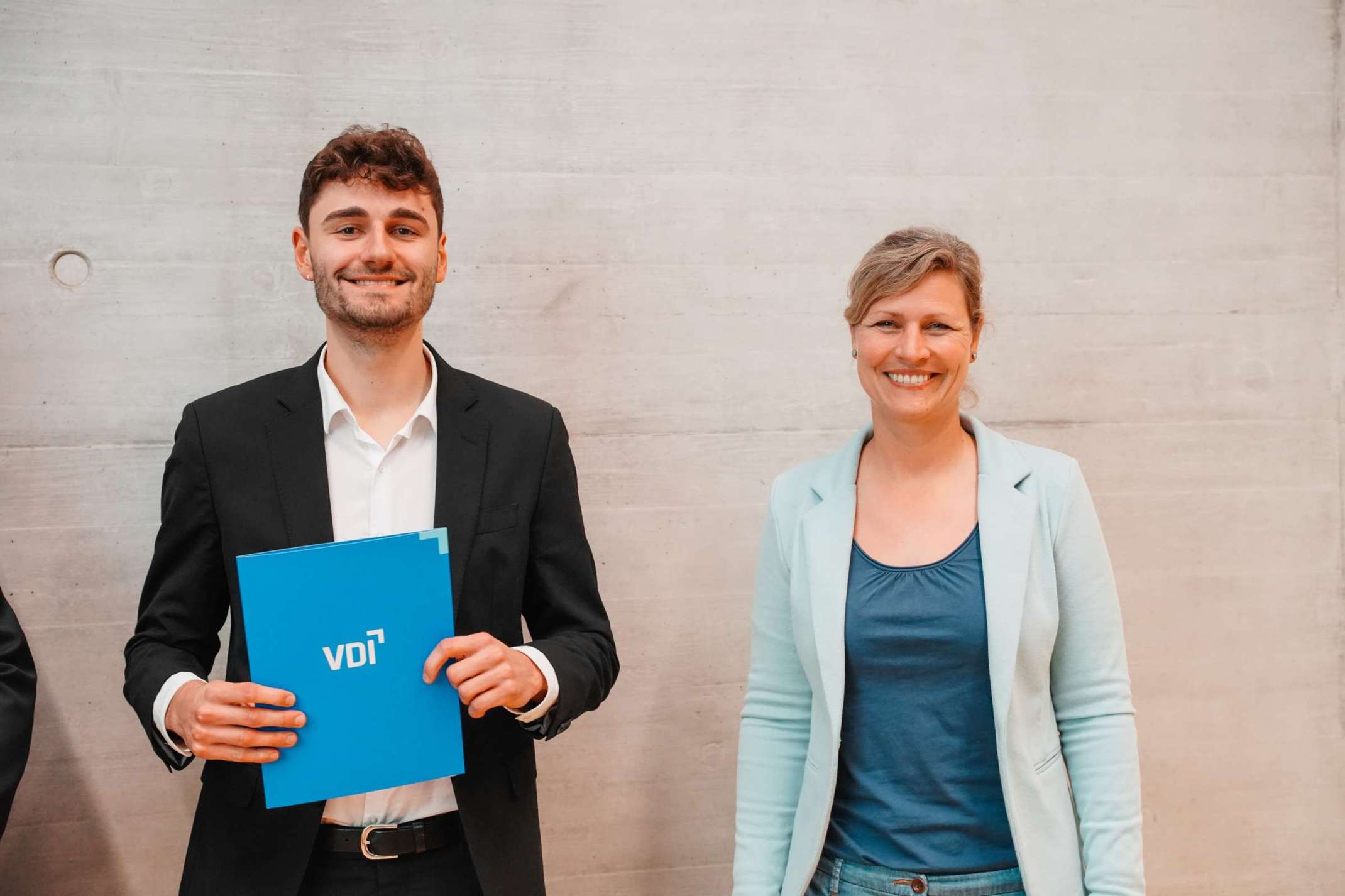 Jakob Schmid und Prof. Hilliges