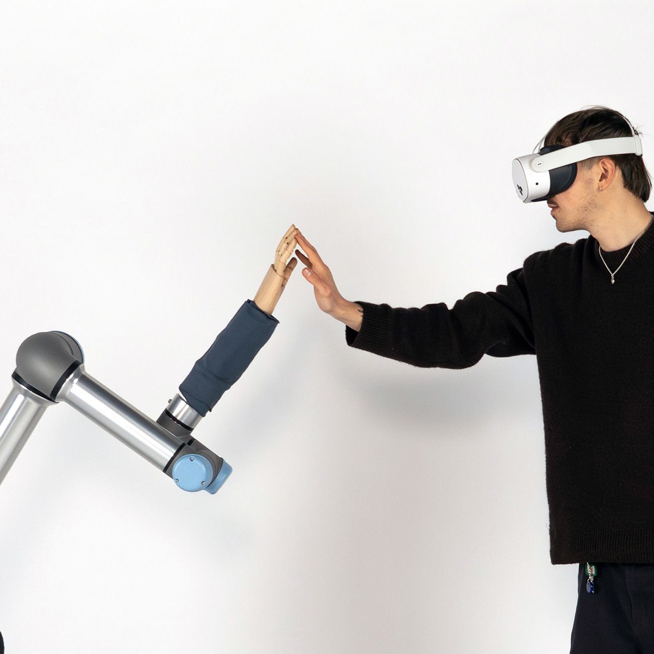 InTouch (2025) – Kevin Welz &amp; Leon Gunsilius