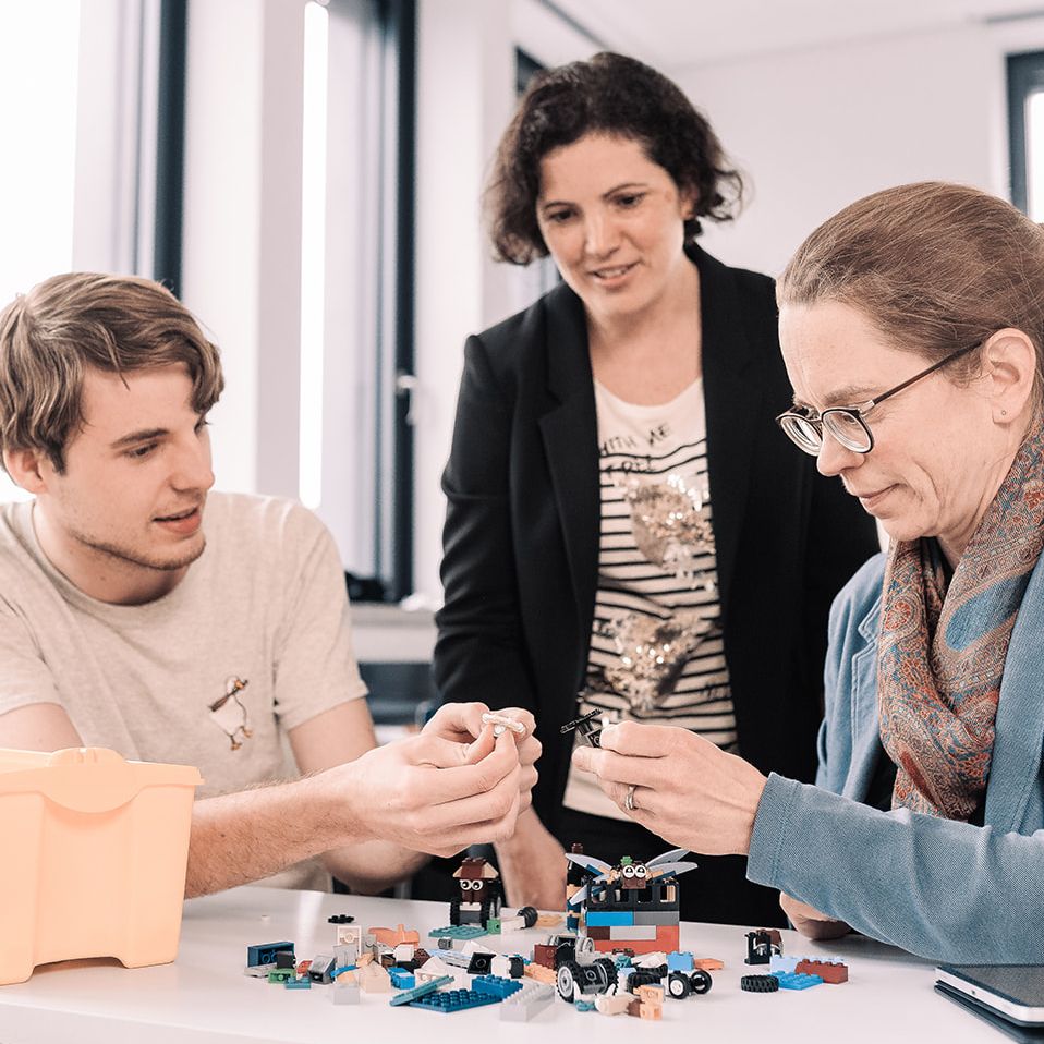 Verlinkung zur Eventseite der Online-Infostunde des berufsbegleitenden Studiengangs IT-Projekt- und Prozessmanagement. Verlinkung zur Eventseite der Online-Infostunde des berufsbegleitenden Studiengangs IT-Projekt- und Prozessmanagement.