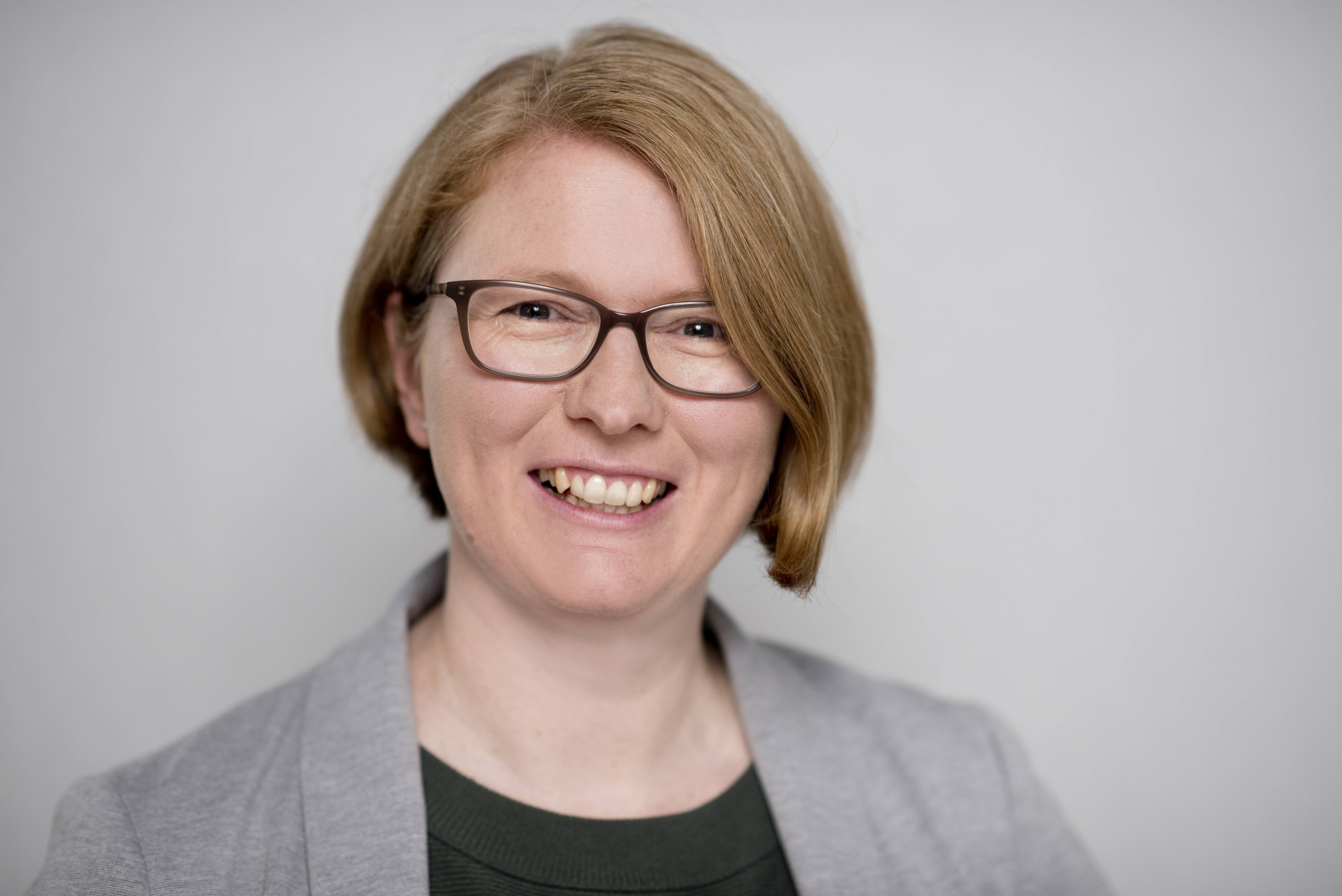 Dr. Christine Lüdke Dr. Christine Lüdke