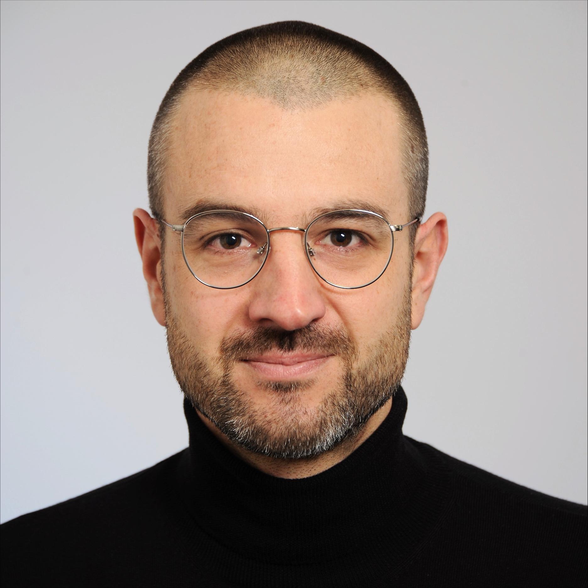 Dr. Johann Schwenk Dr. Johann Schwenk