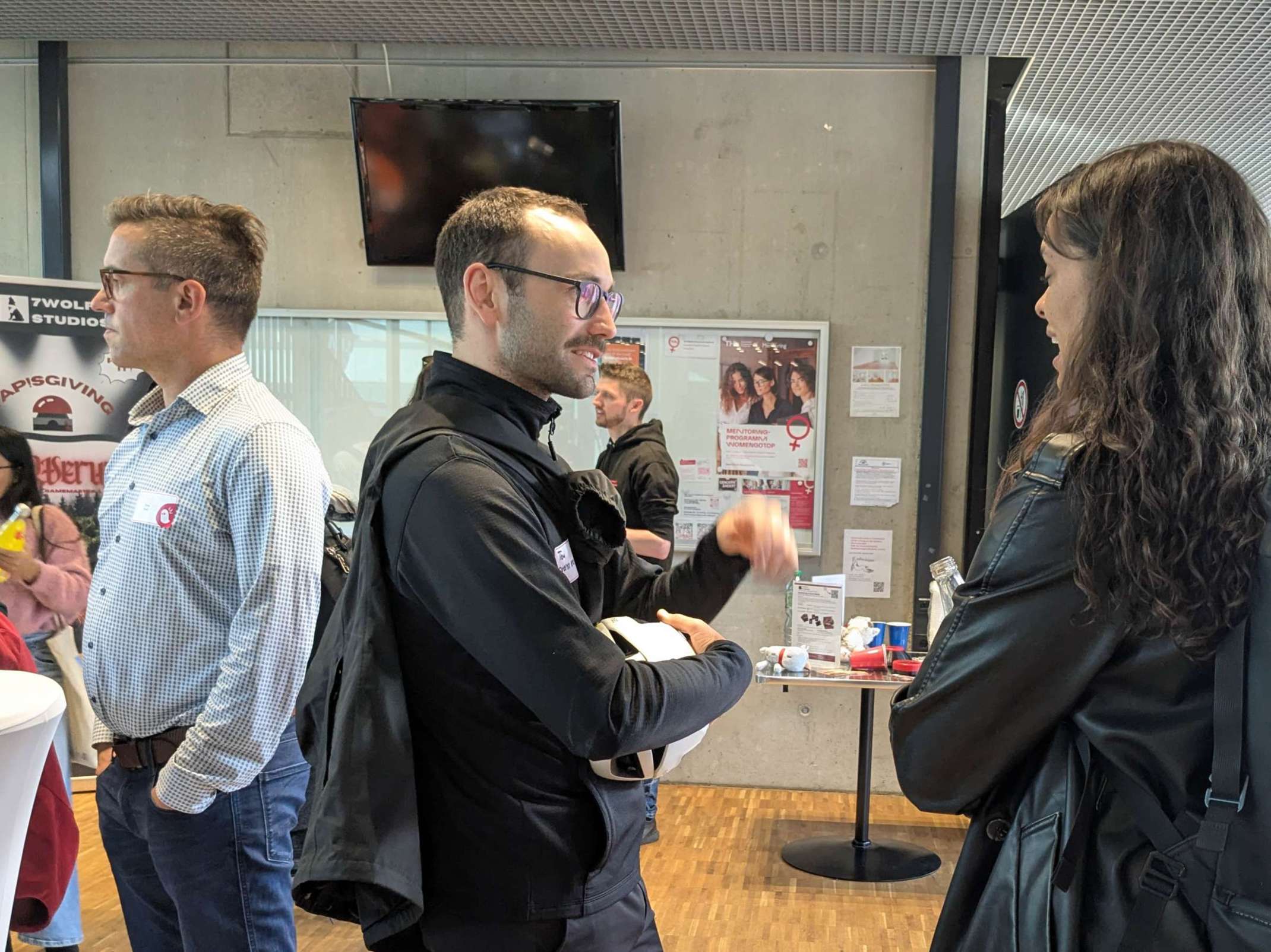 Funkenwerk Community beim vernetzen