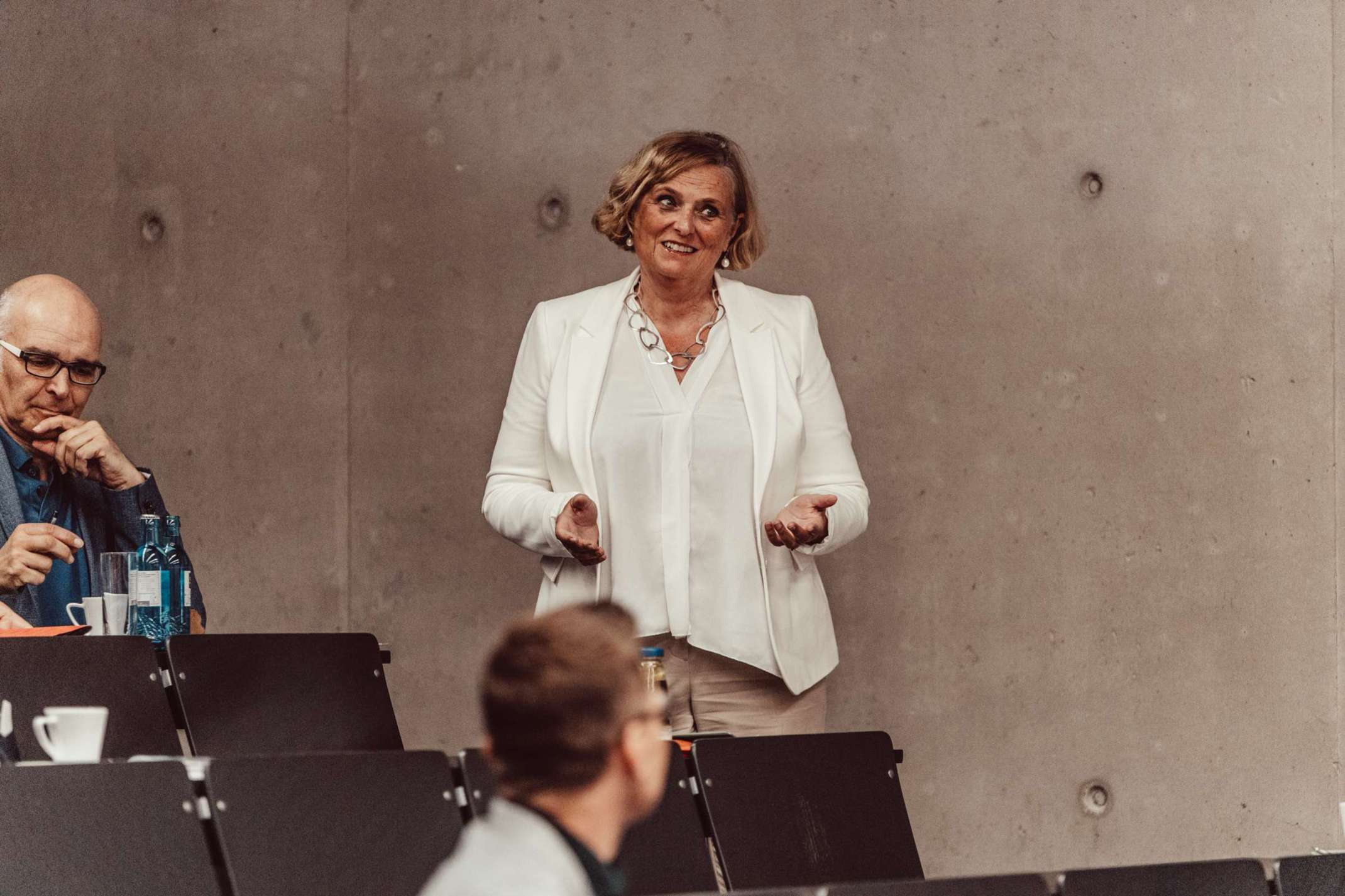 Barbara Schretter, Regierungspräsidentin RvS