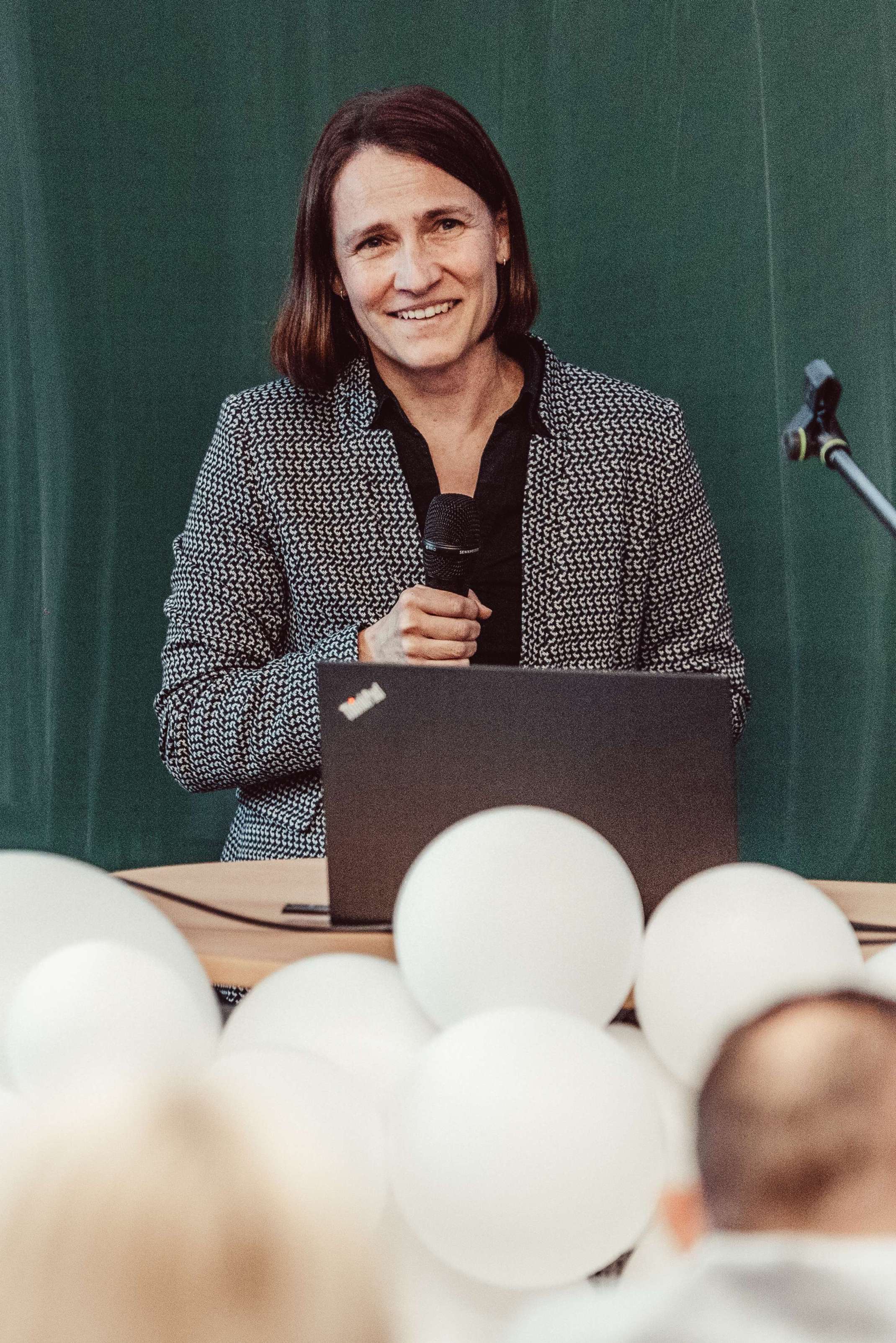 Prof. Dr. Alexandra Teynor, wissenschaftliche Leiterin von THA_ias - Institut für agile Softwareentwicklung