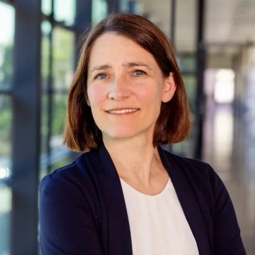 Profilbild von Prof. Dr.-Ing. Alexandra Teynor