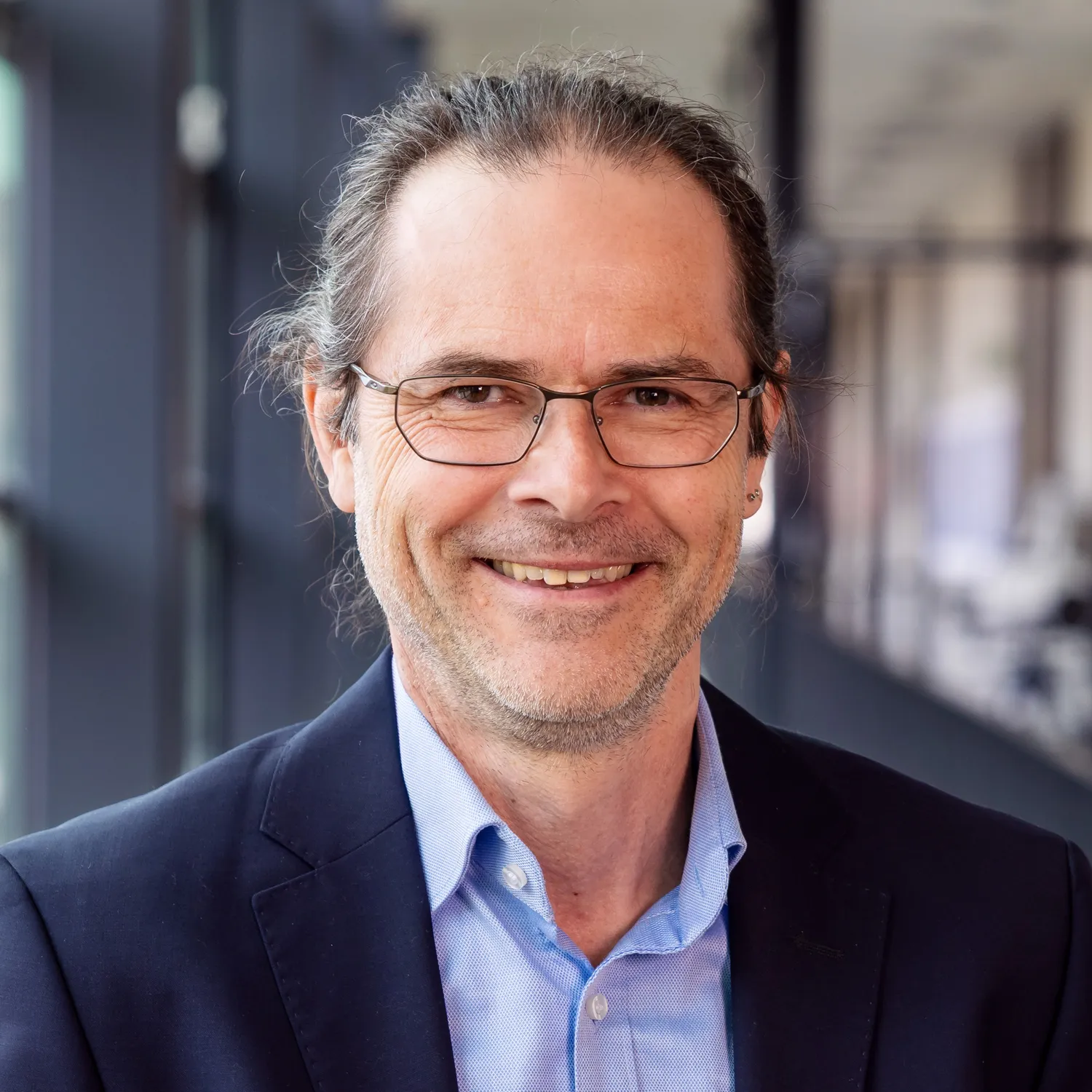 Profilbild von Prof. Dr.-Ing. Hon. Dr. of ONPU Thorsten Schöler