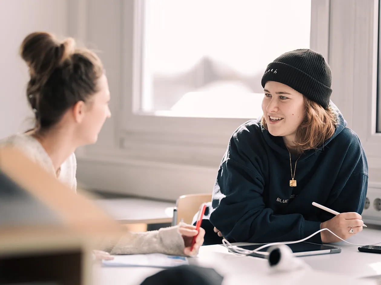 Studierende im Gespräch