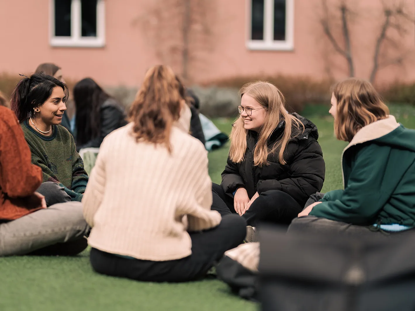 Students chatting on the Wellenwiese