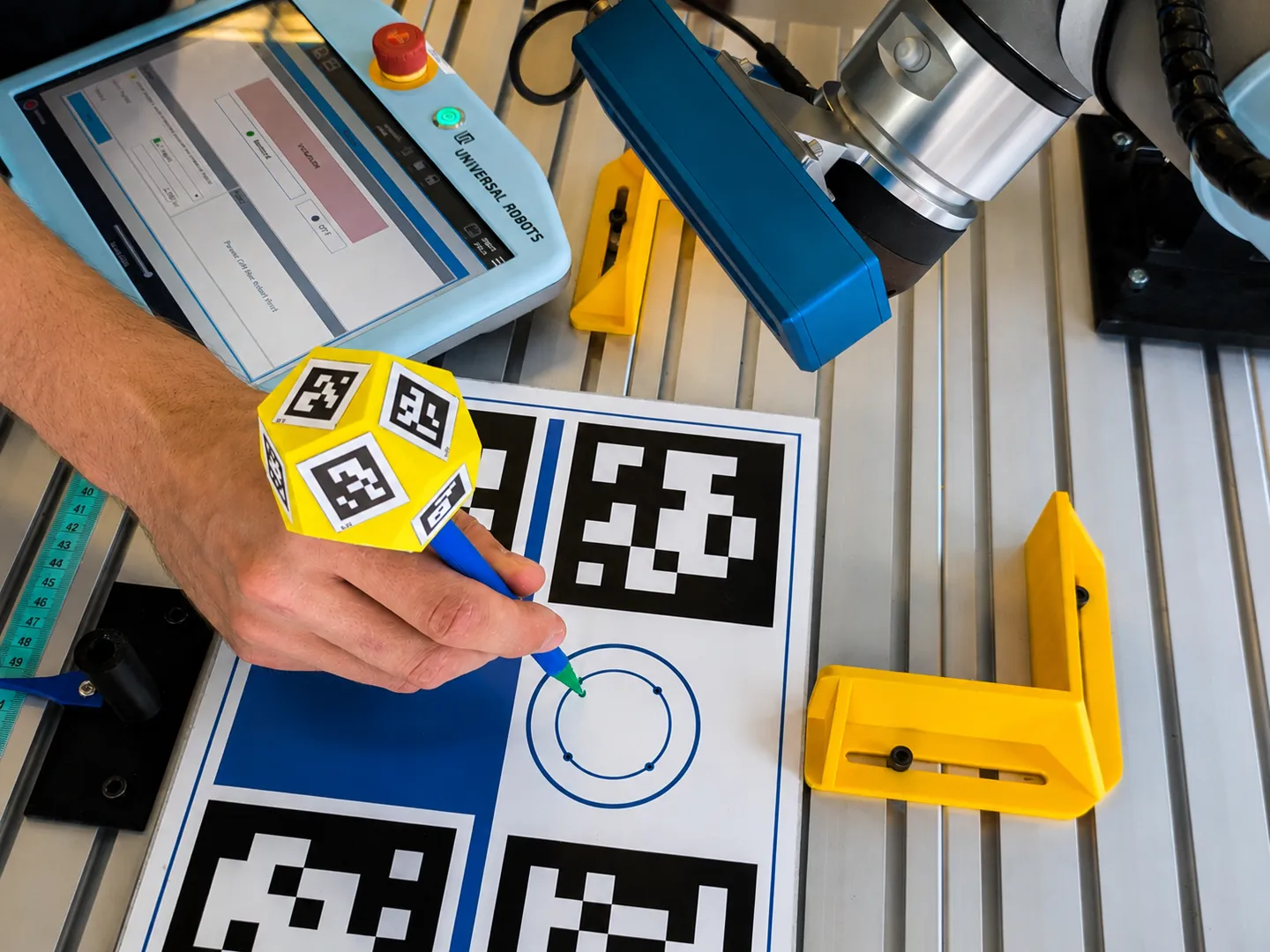 Kontaktlose Trajektorienerfassung für kollaborative Roboter