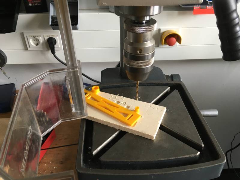 sw-frame-drill.jpg sw-frame-drill.jpg