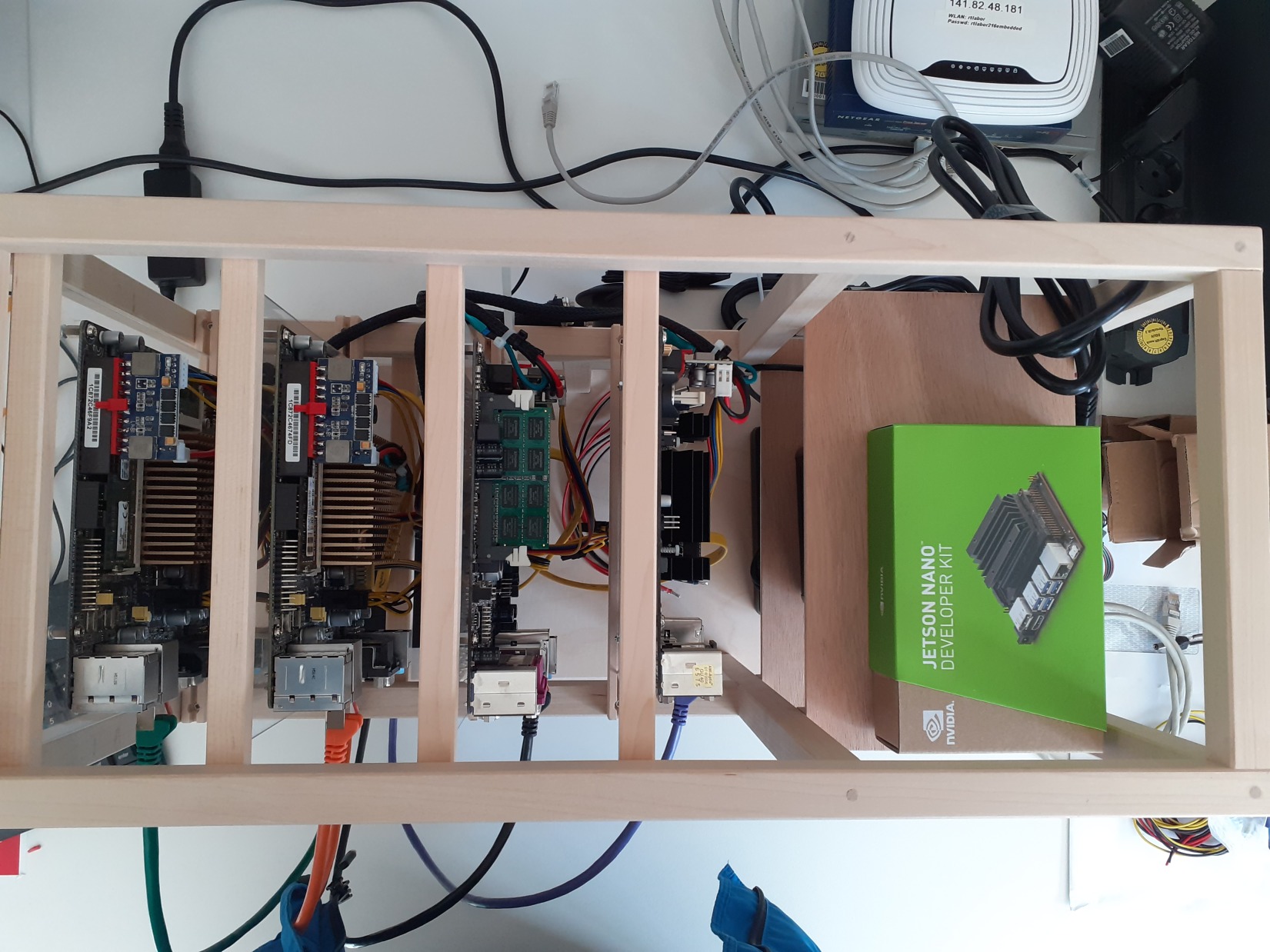 minicluster/top.jpg