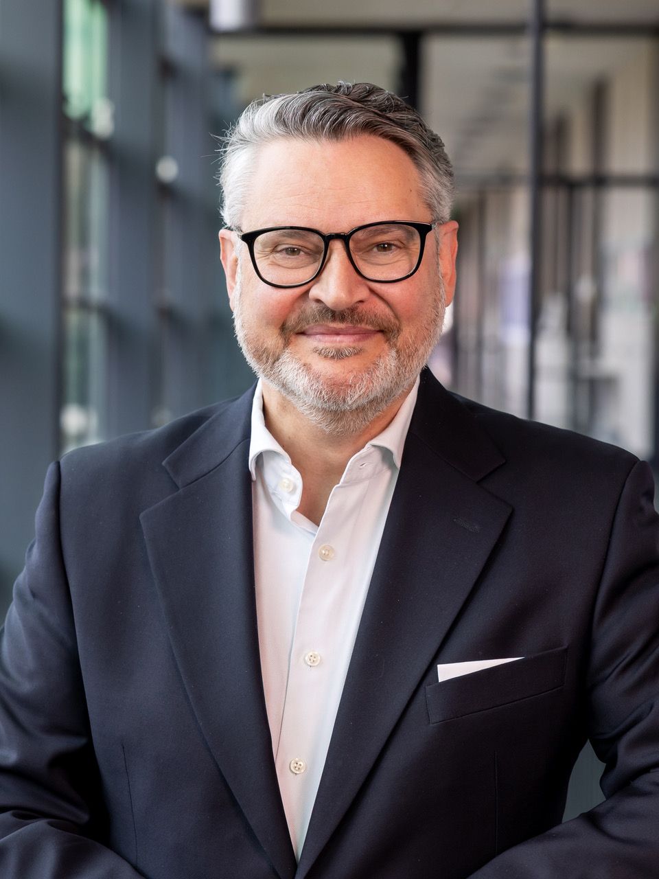 Prof. Dr.  Manfred Uhl