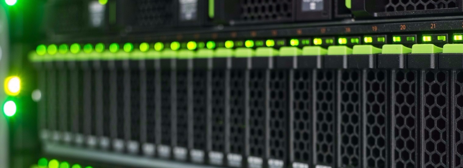 Rechenzentrum. Server. Rechenzentrum. Server.