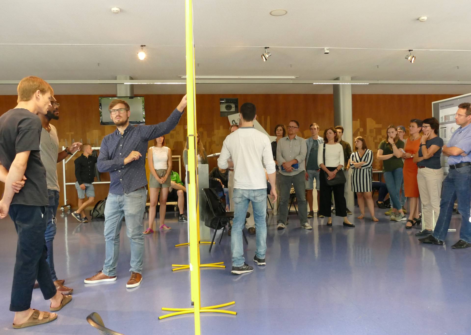 Klärung von Detailfragen. Klärung von Detailfragen.