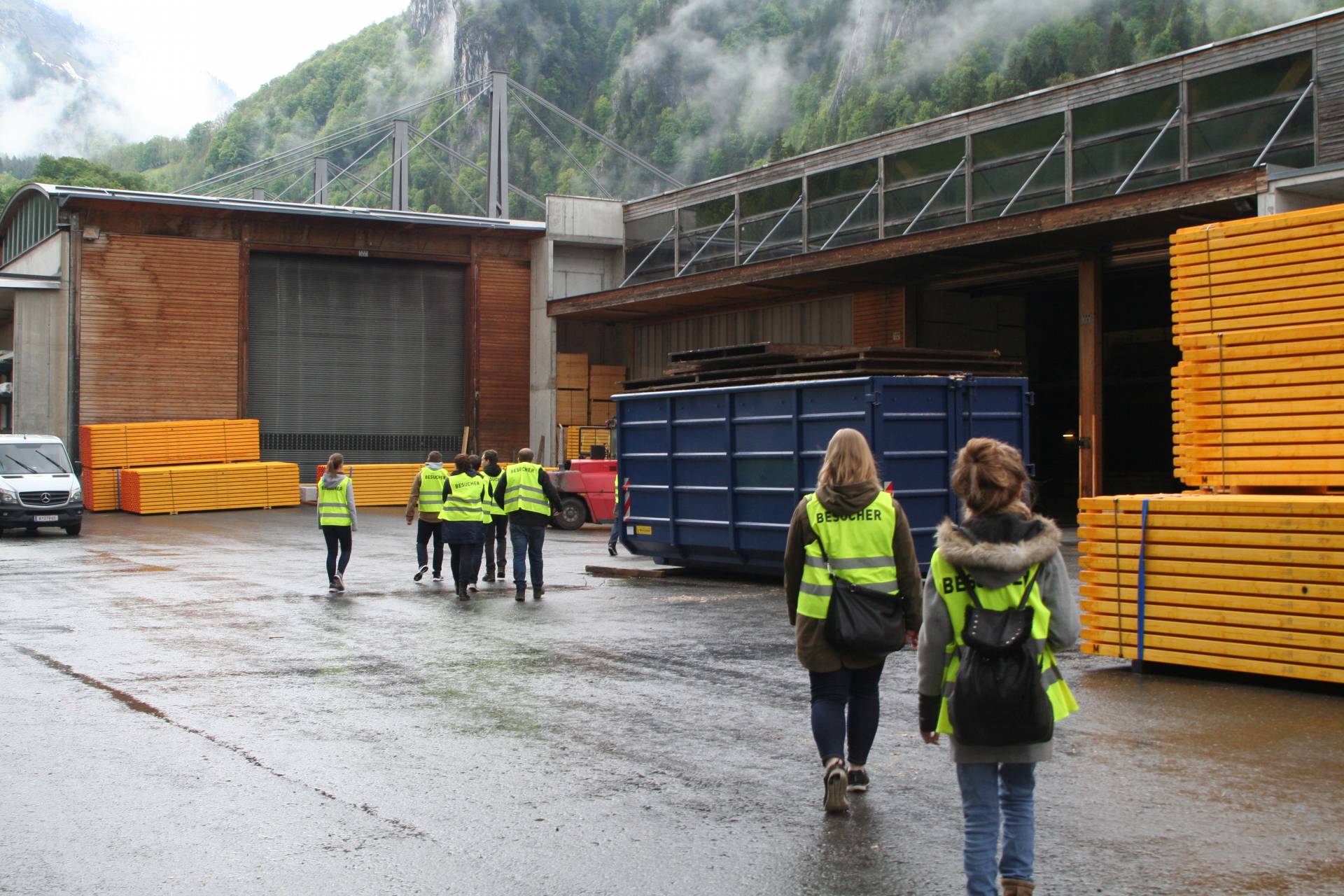 Werksbesichtigung der Firma Mayer Melnhof Werksbesichtigung der Firma Mayer Melnhof