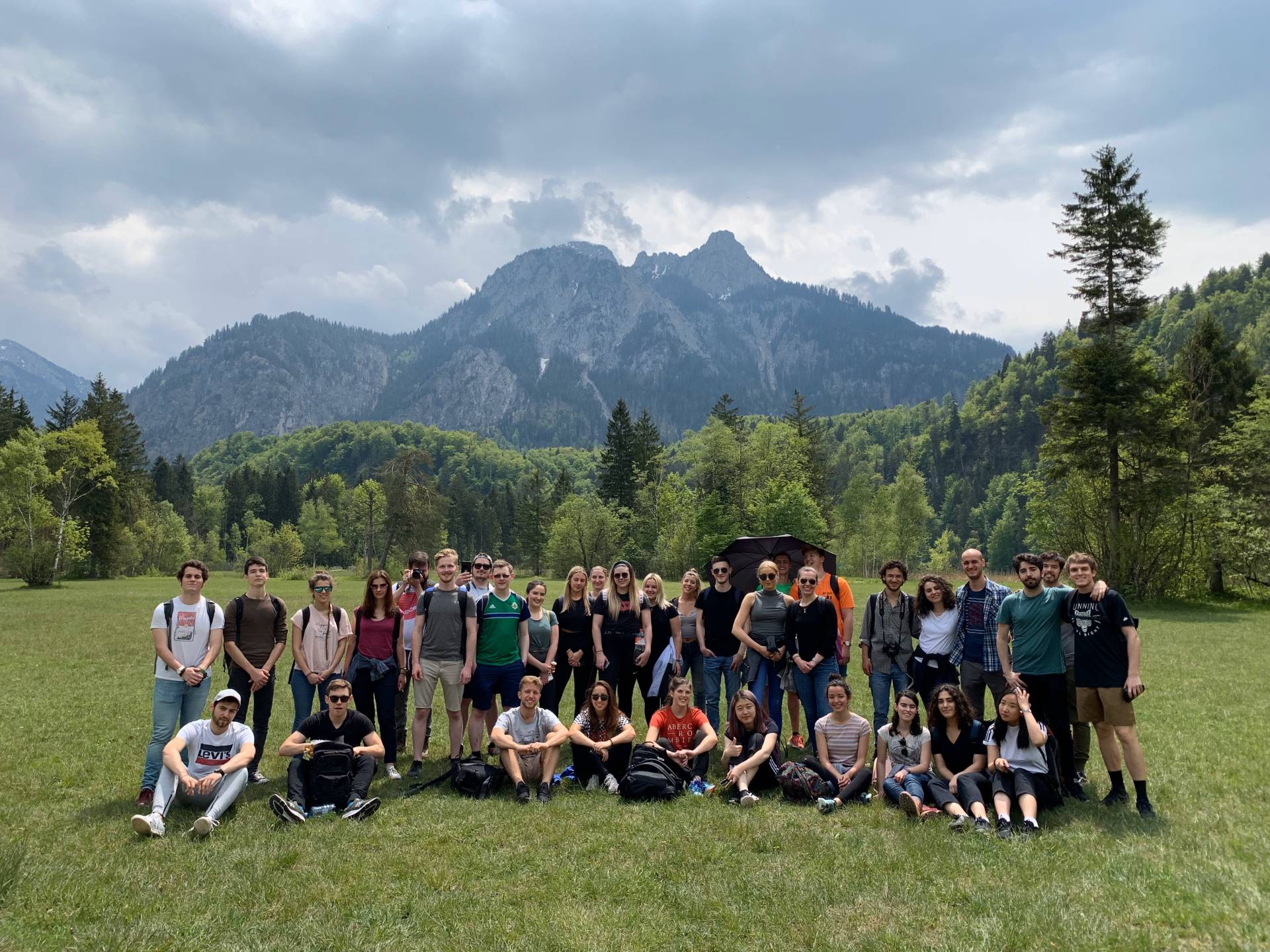 Ausflug nach Neuschwanstein. Gruppenfoto. Ausflug nach Neuschwanstein. Gruppenfoto.