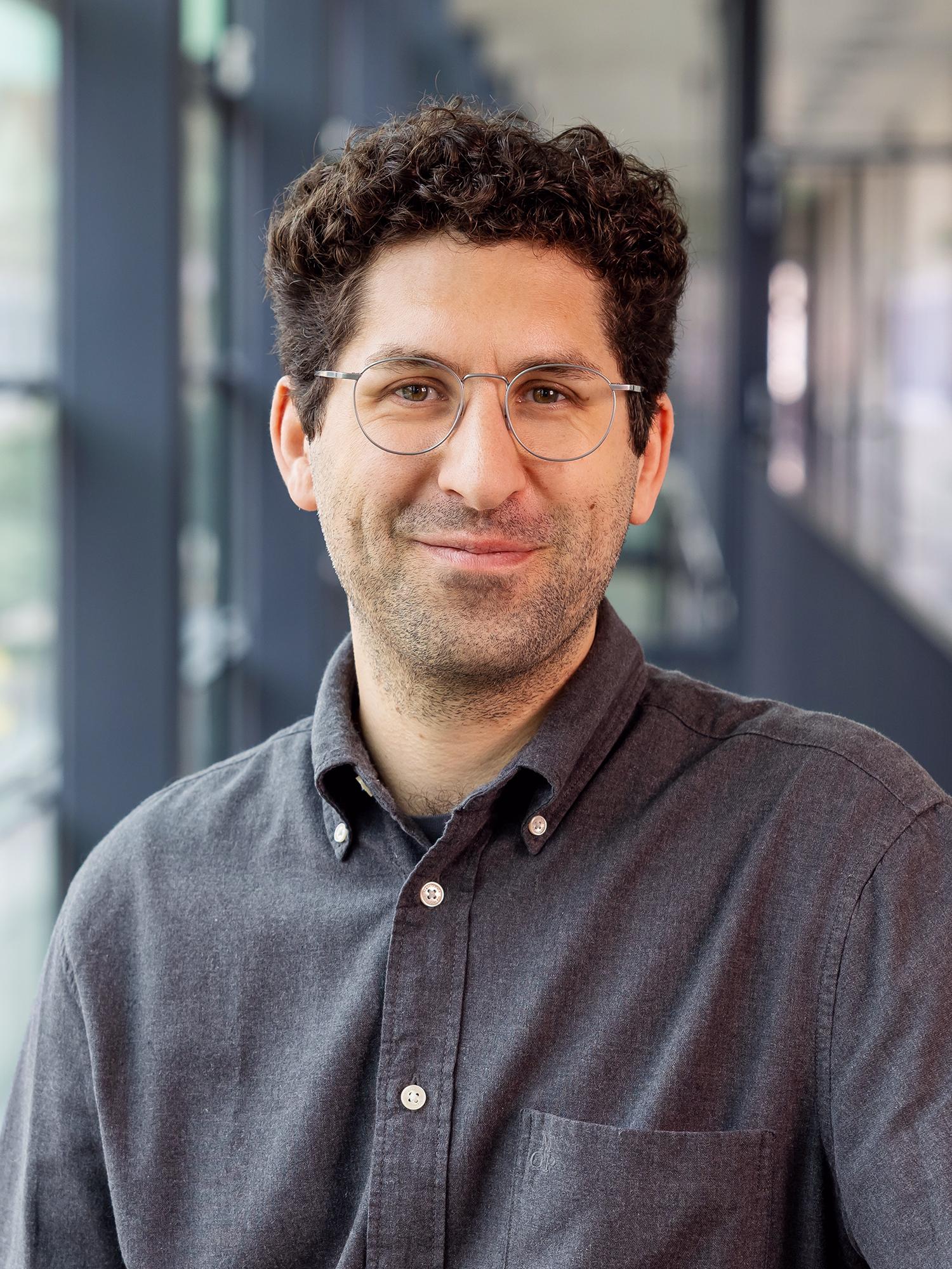 Prof. Dr. Daniel Niebauer