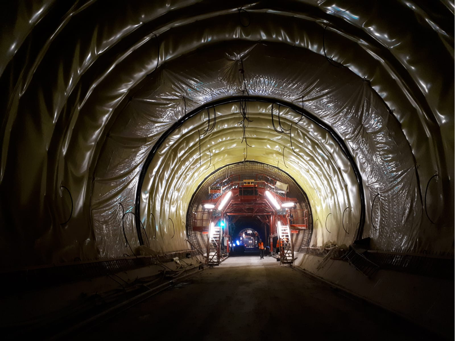Bauvorgang im Tunnel