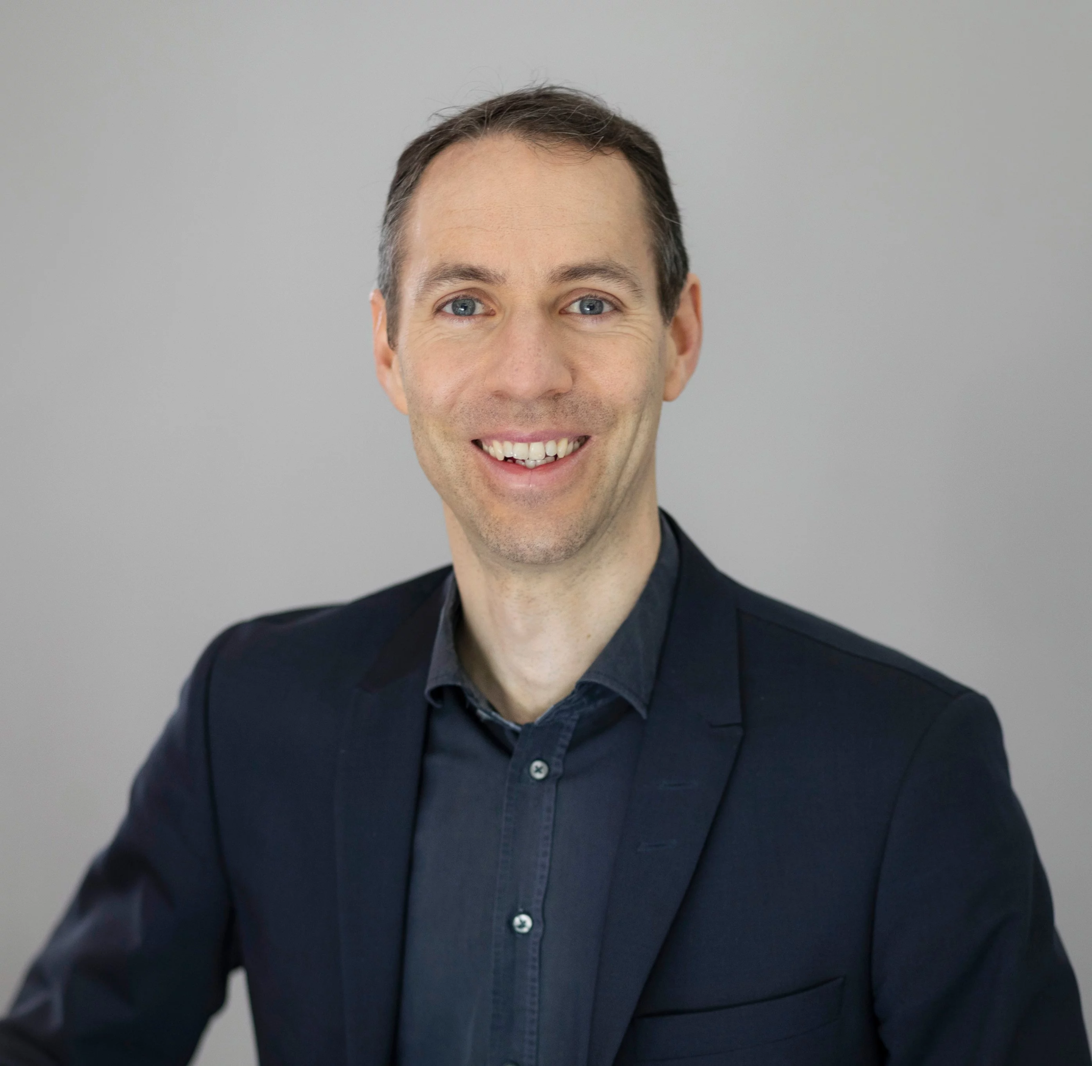 Bild wissenschaftlicher Leiter Bild wissenschaftlicher Leiter