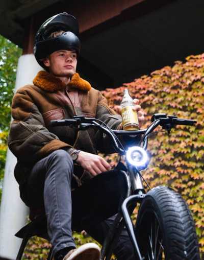 Stefan ride the wolf urban