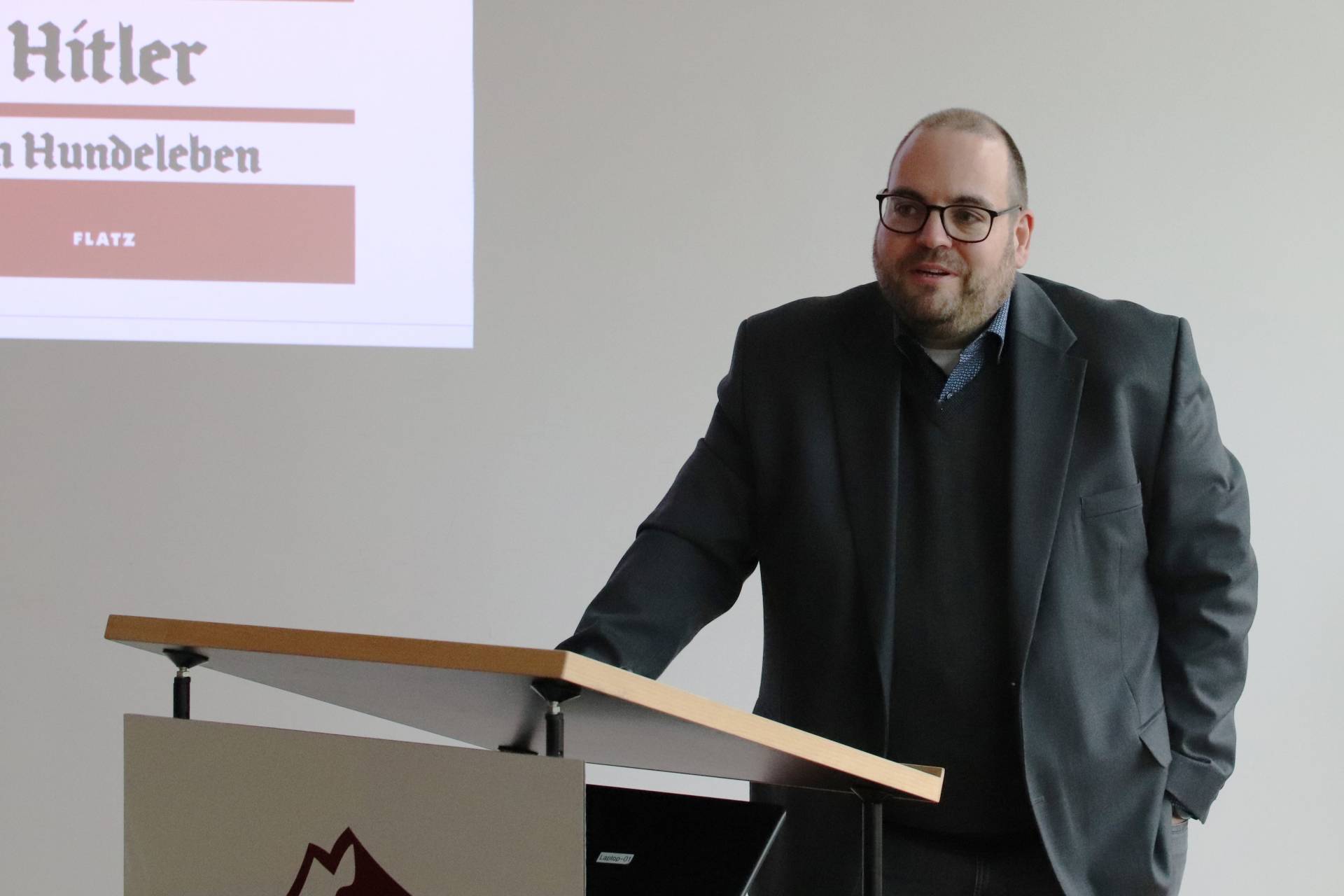 Dr. Sven Keller Dr. Sven Keller